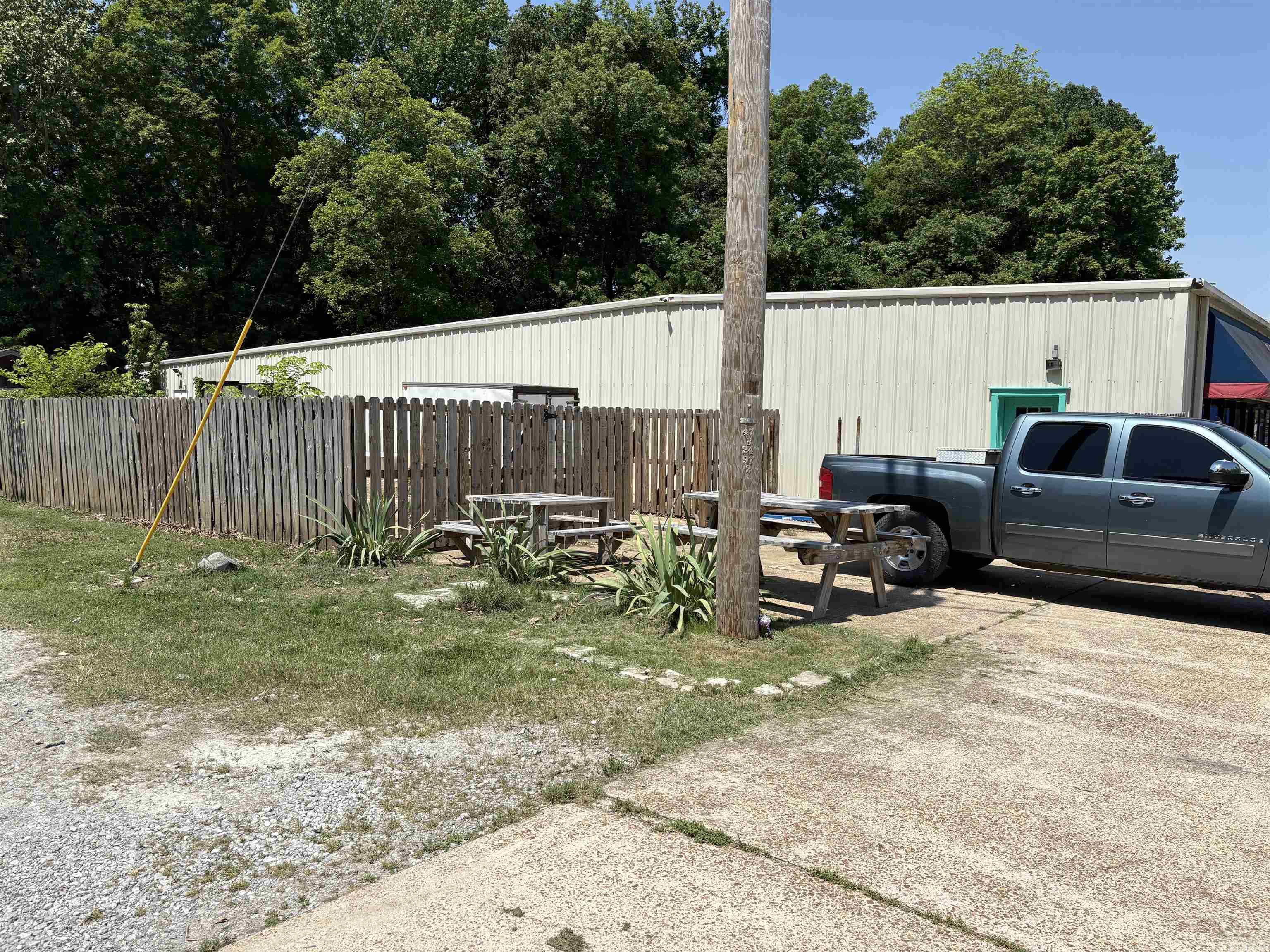 4625 N Washington  Forrest City, AR