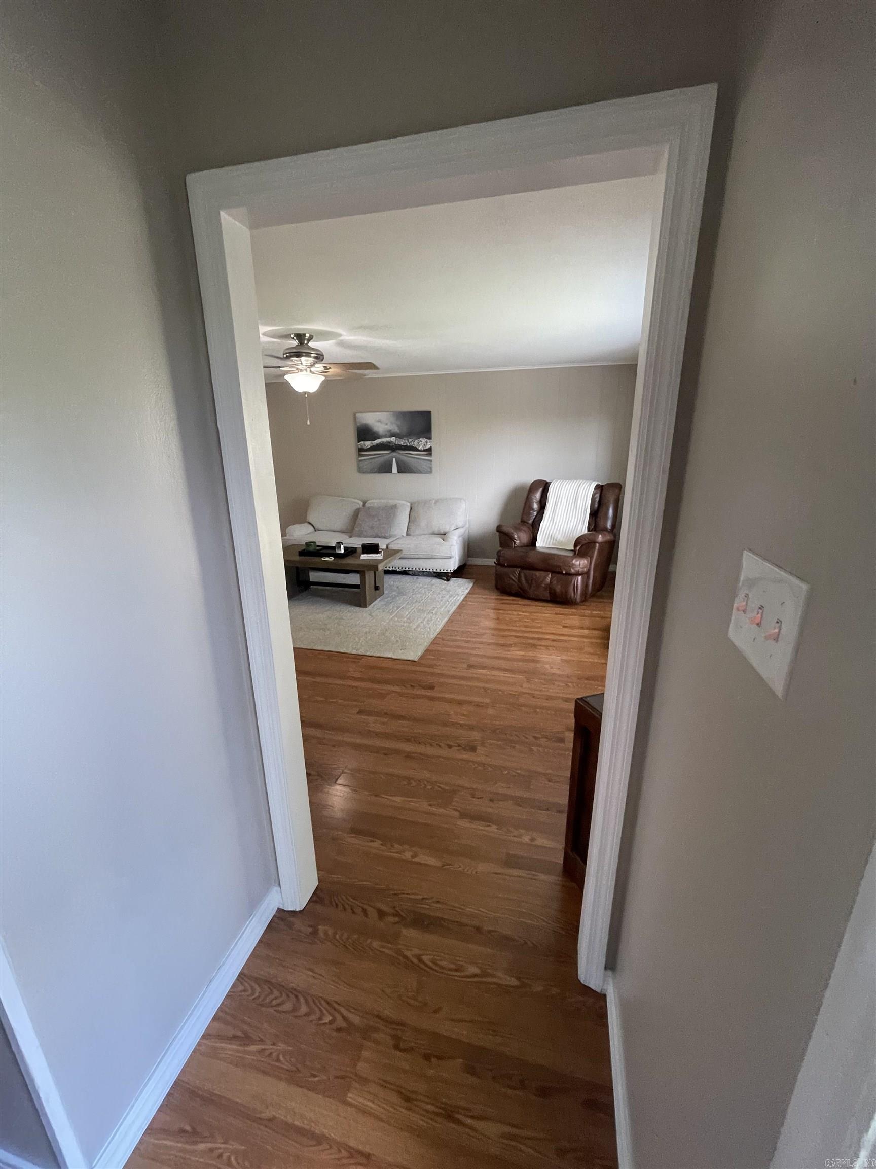 16 Flourite  LITTLE FLOCK, AR