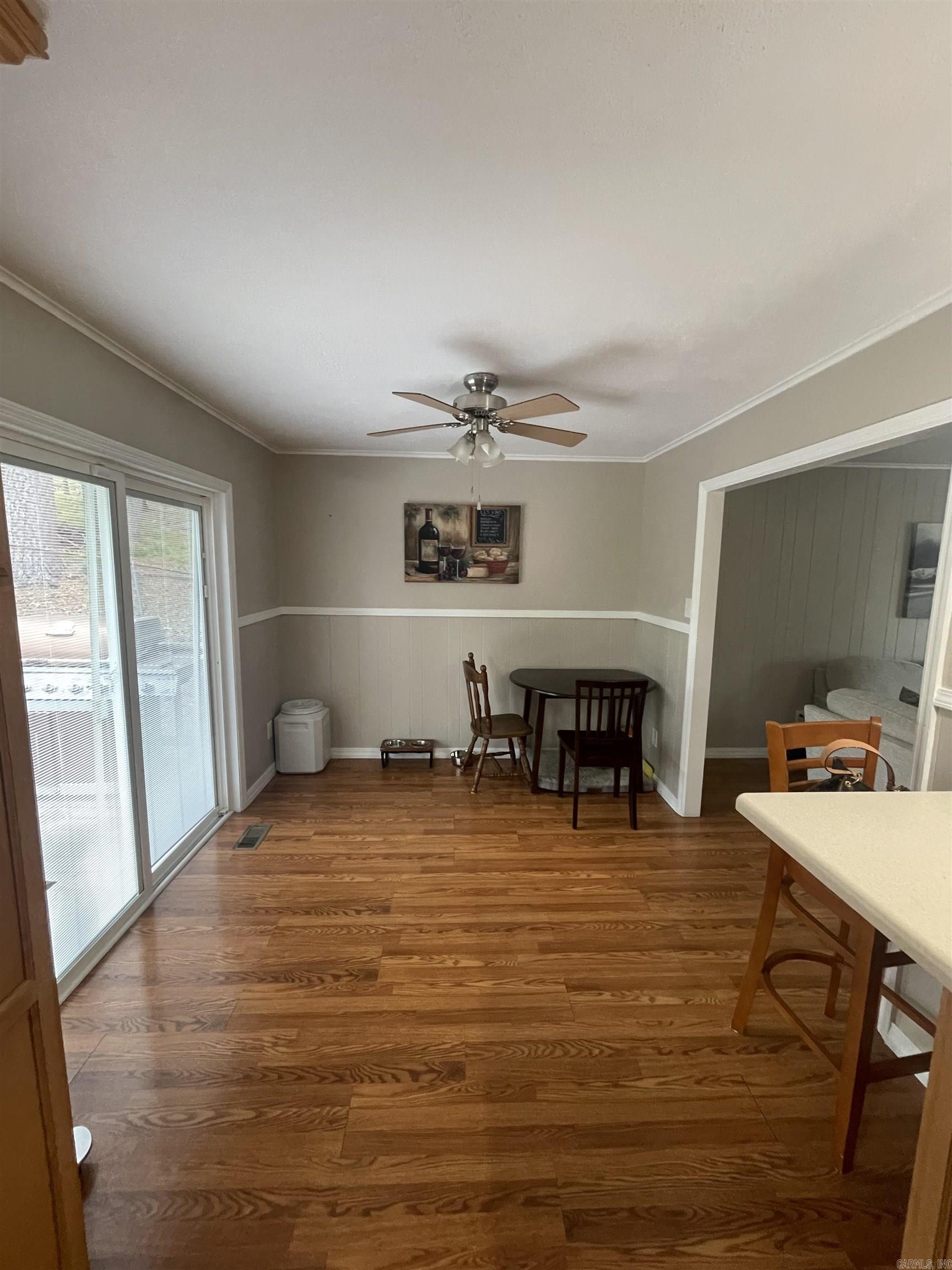 16 Flourite  LITTLE FLOCK, AR
