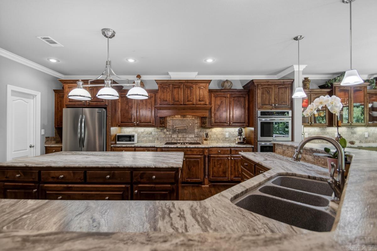 8 Weatherstone  Little Rock, AR