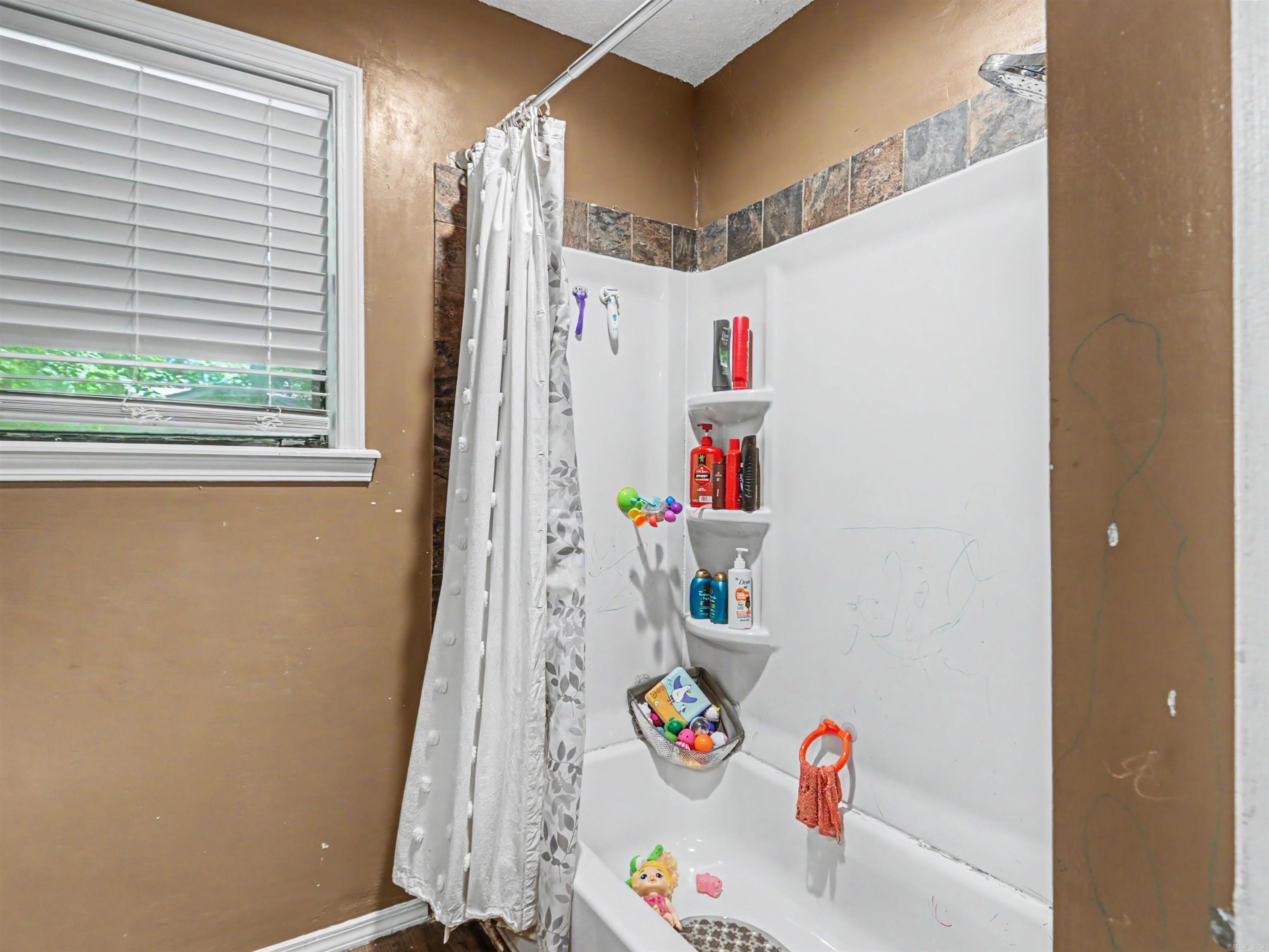 803 Ridgewood  Russellville, AR
