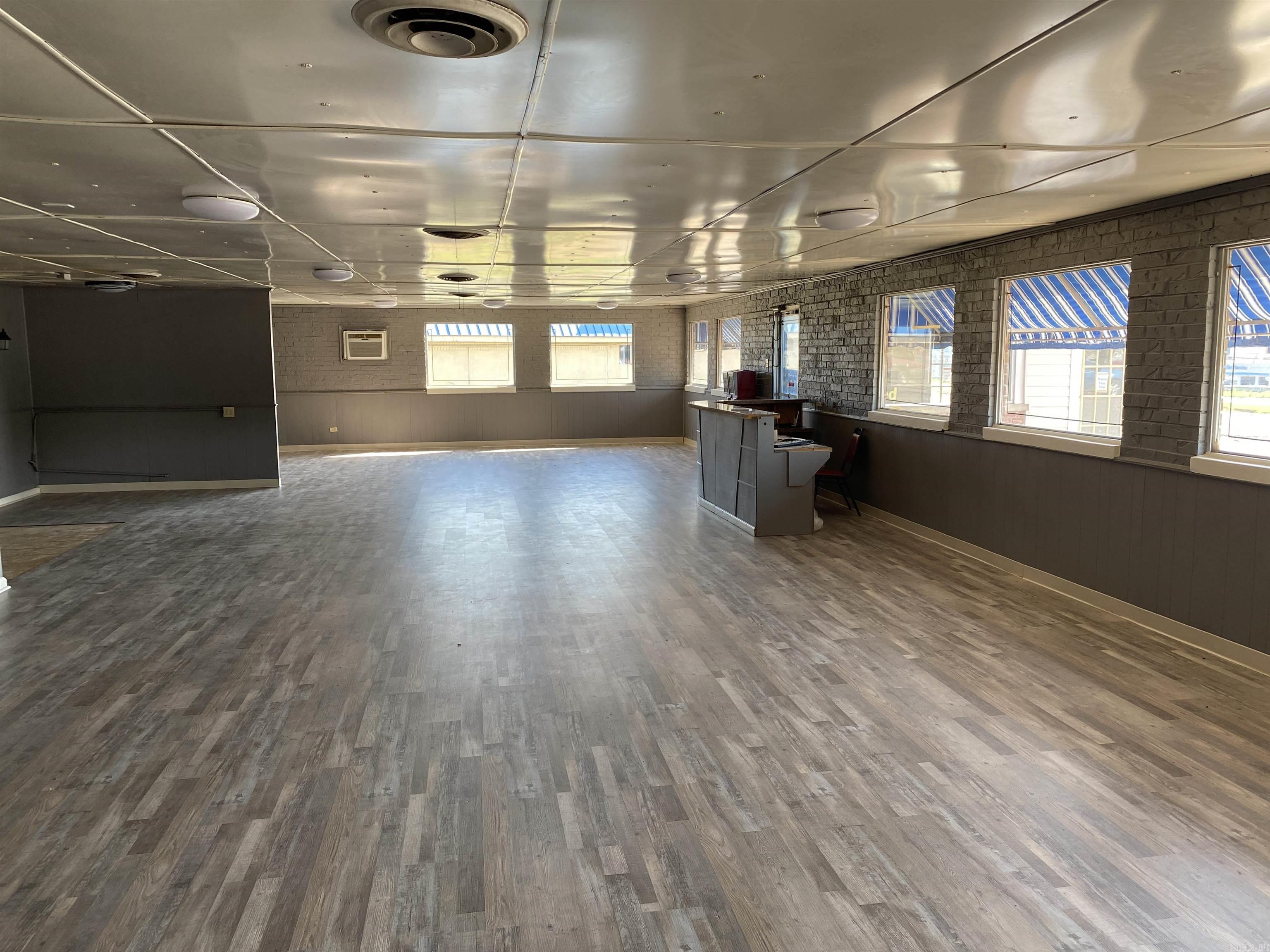 1400 John Harden Formerly Aps Seafood Restaurant Jacksonville, AR