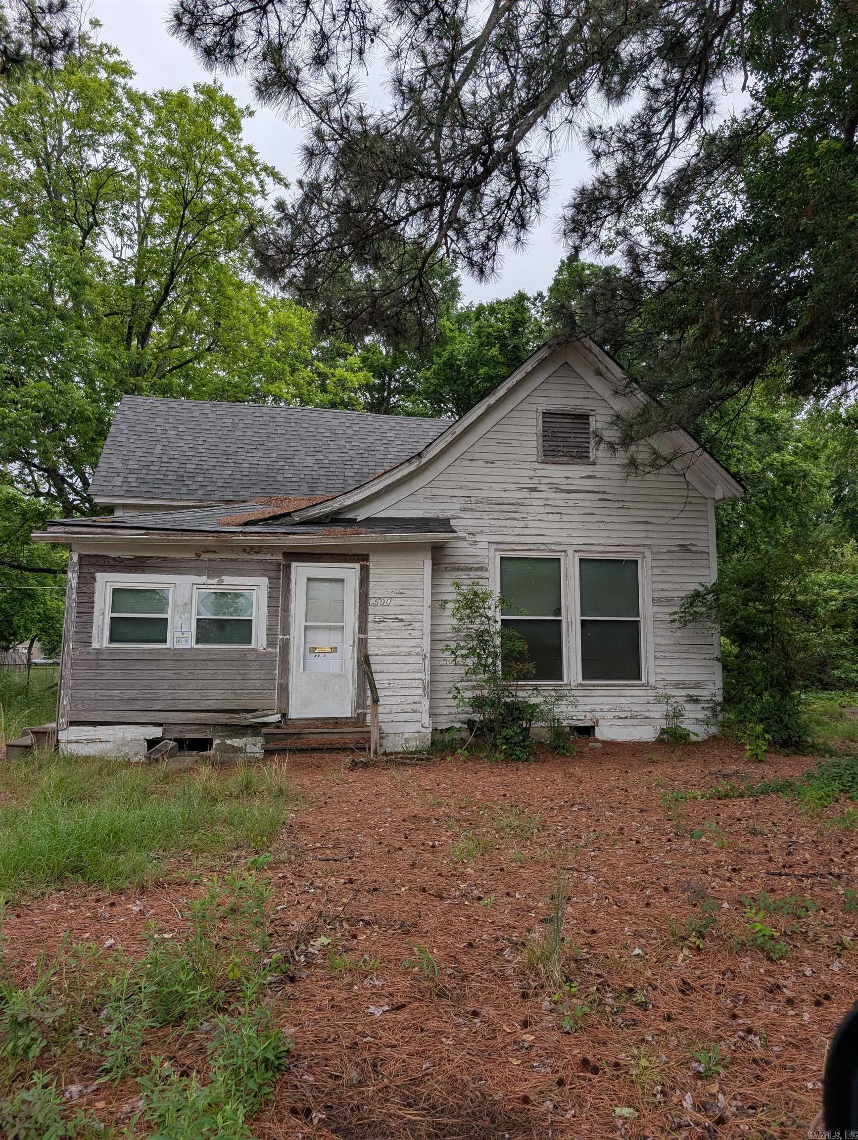 1500 W 17th  Pine Bluff, AR