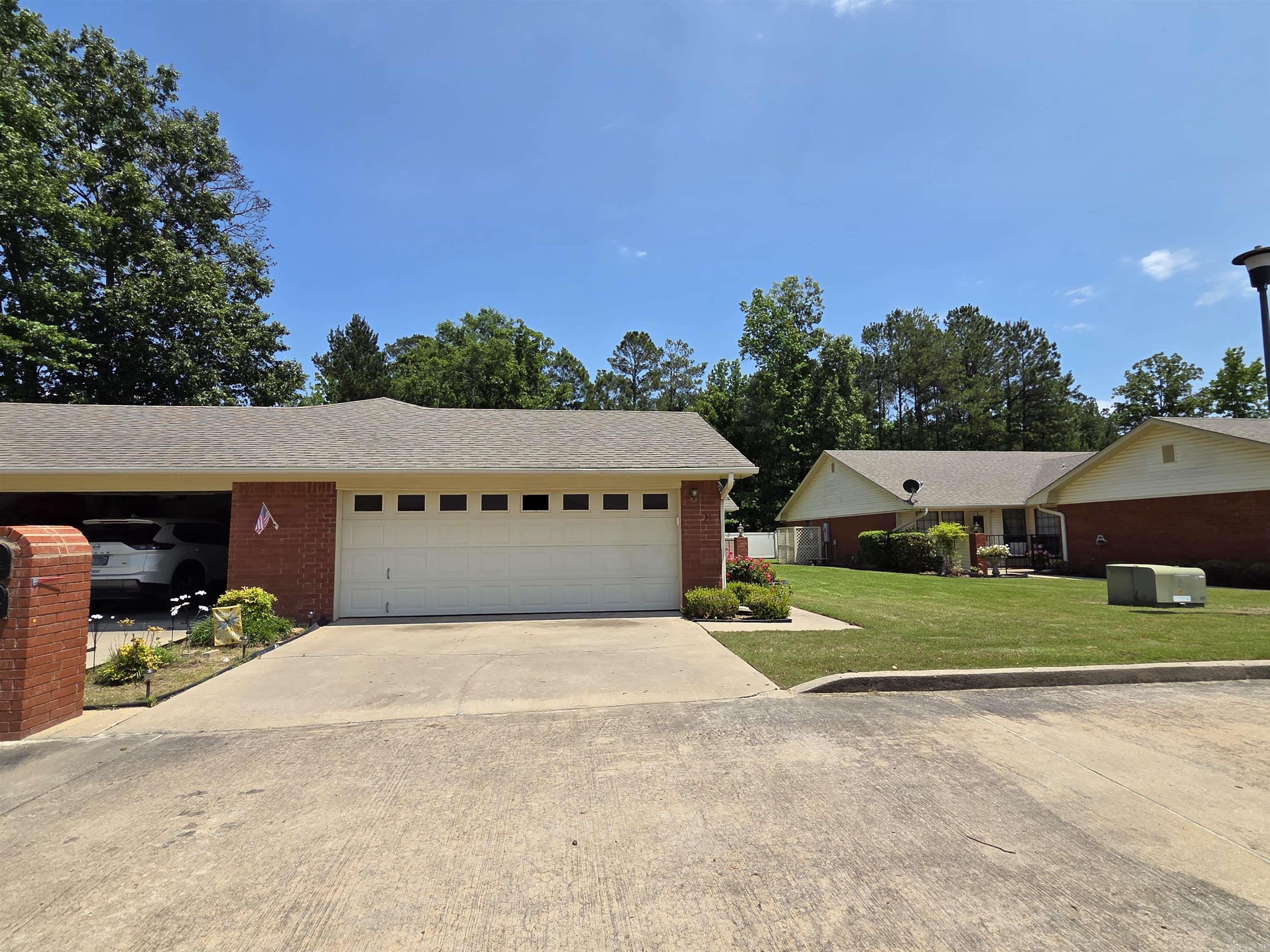 31 Summerset Place
