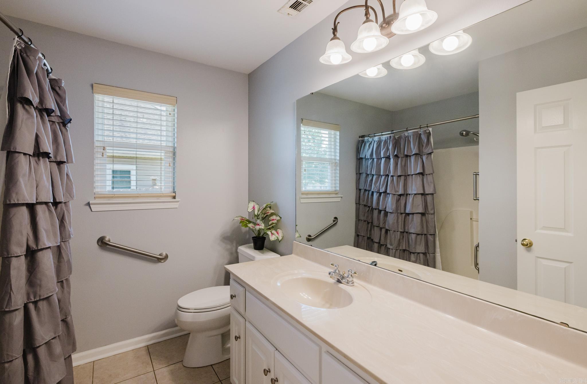 3622 Heritage Farm  Benton, AR