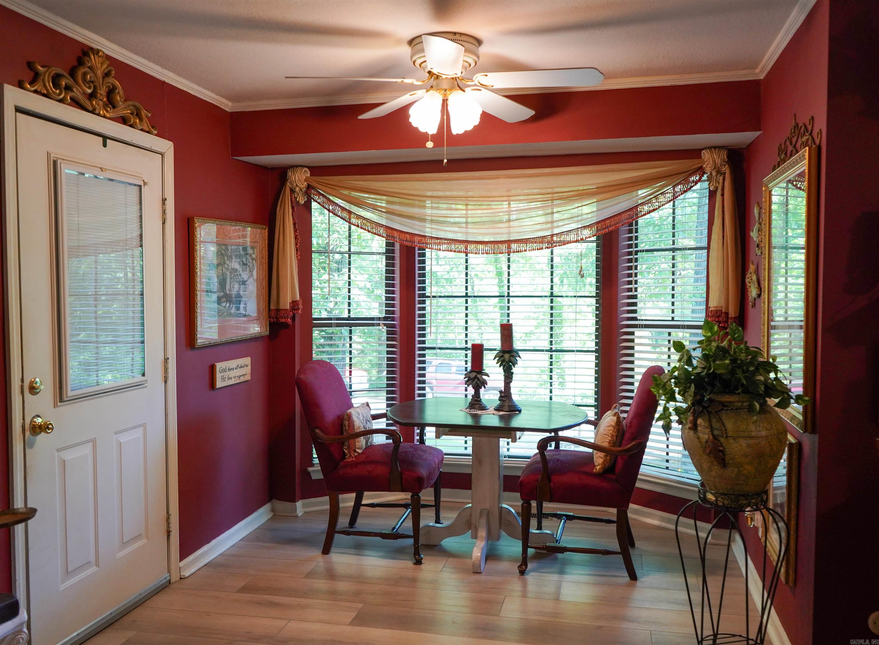 8901 Dawn Drive Mabelvale, AR 72103