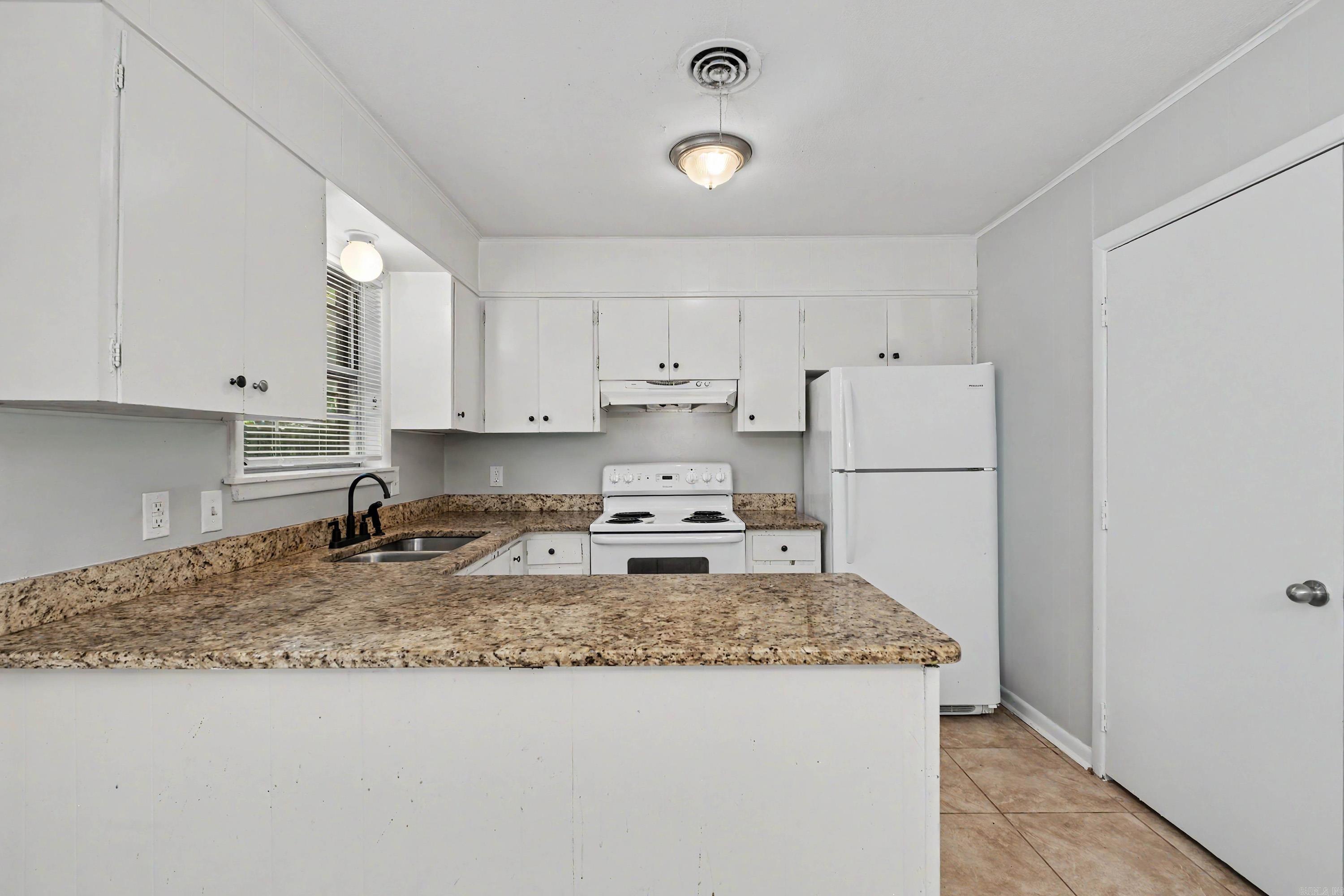 3 Shari Ct.  Little Rock, AR