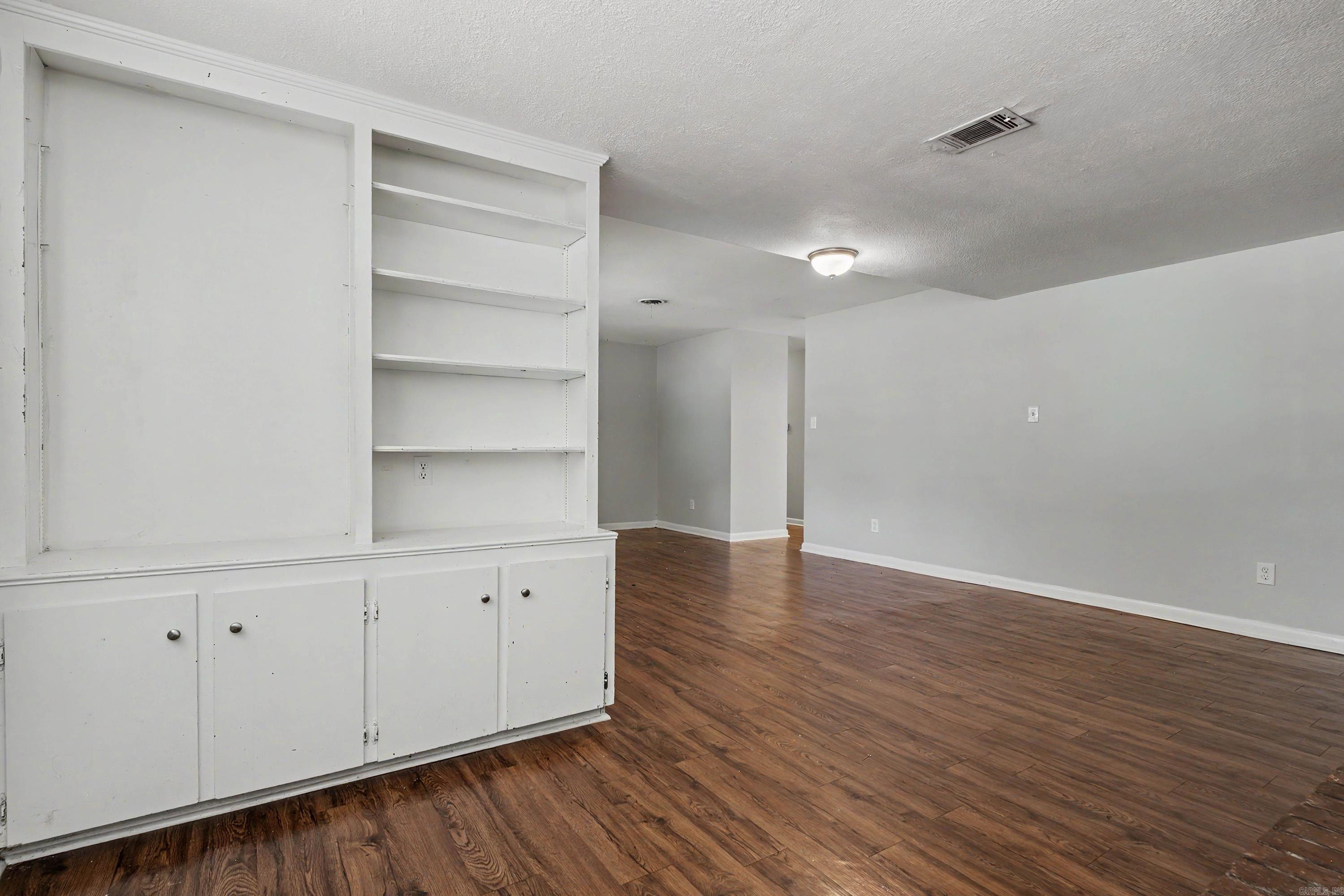 3 Shari Ct.  Little Rock, AR