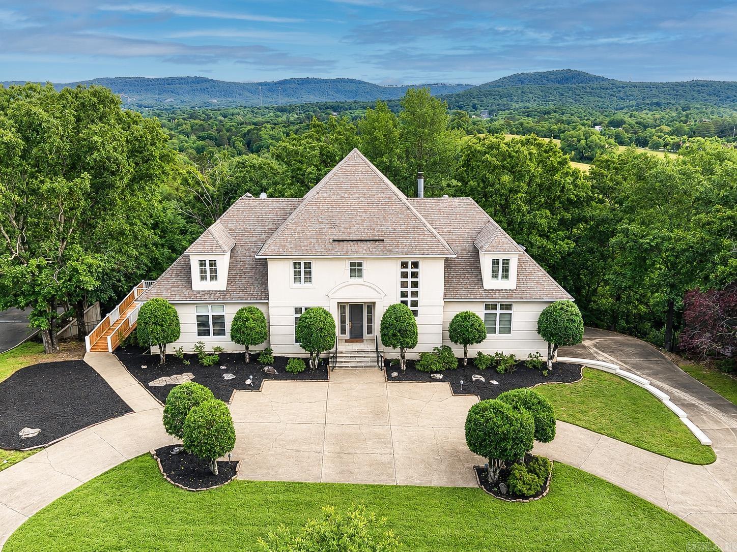323 Whispering Hills  Hot Springs, AR