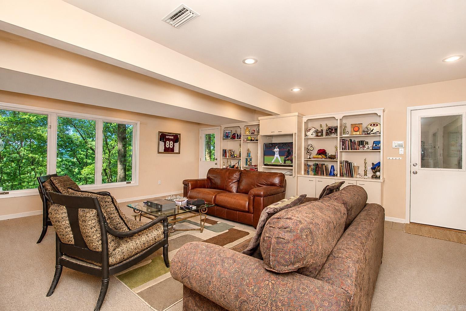 323 Whispering Hills  Hot Springs, AR