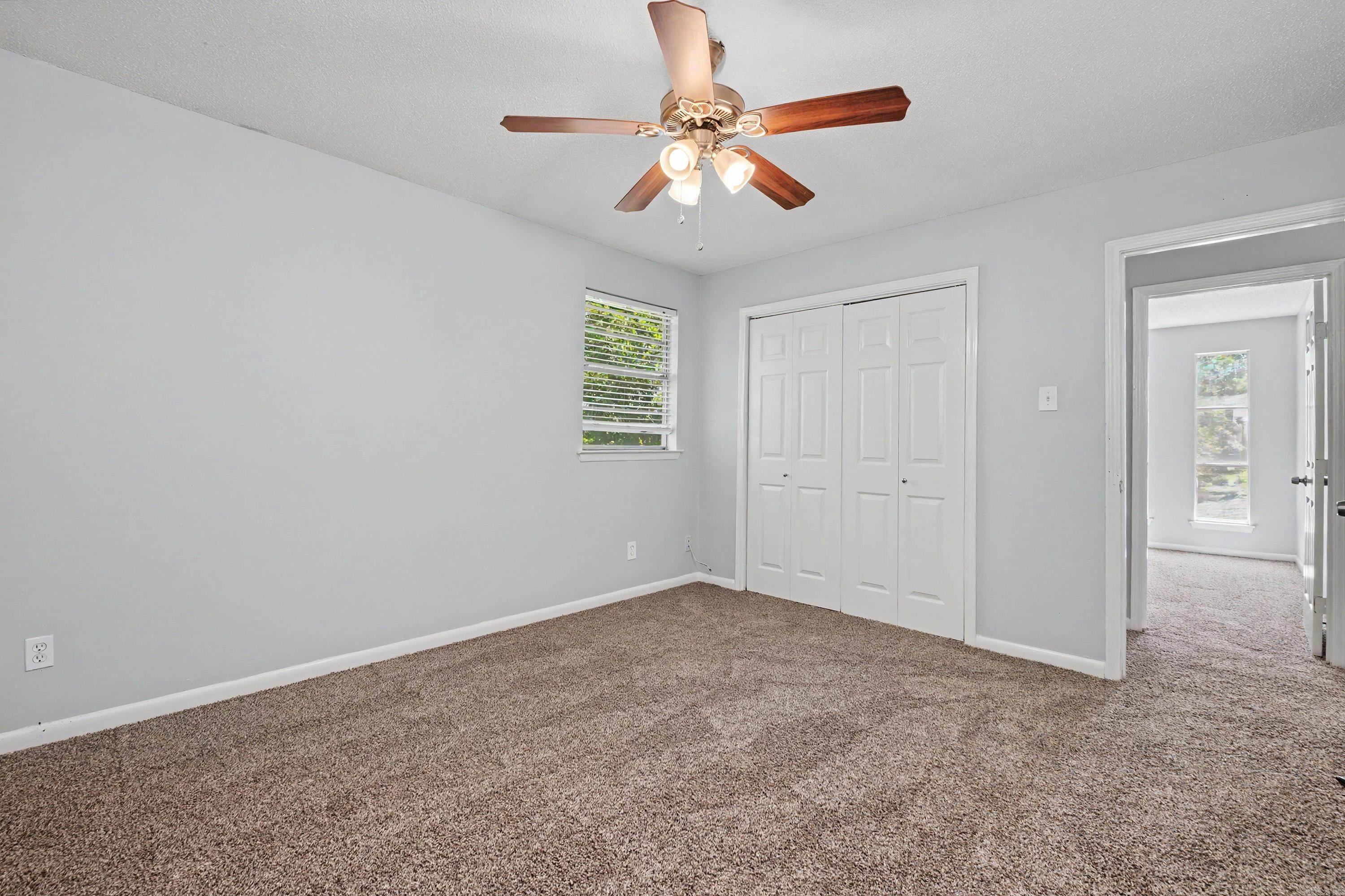 19 Donnelle Dr.  Sherwood, AR