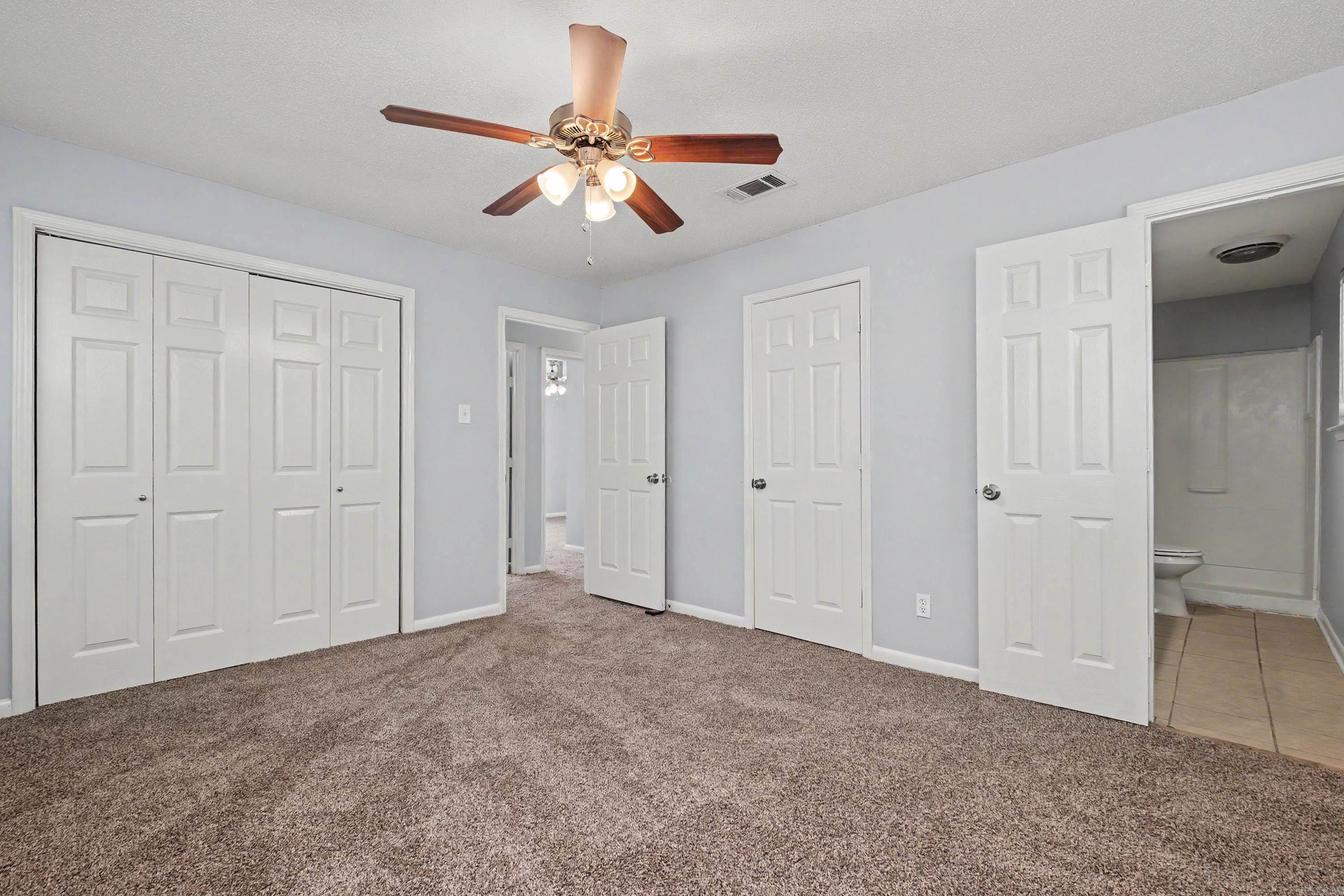 19 Donnelle Dr.  Sherwood, AR