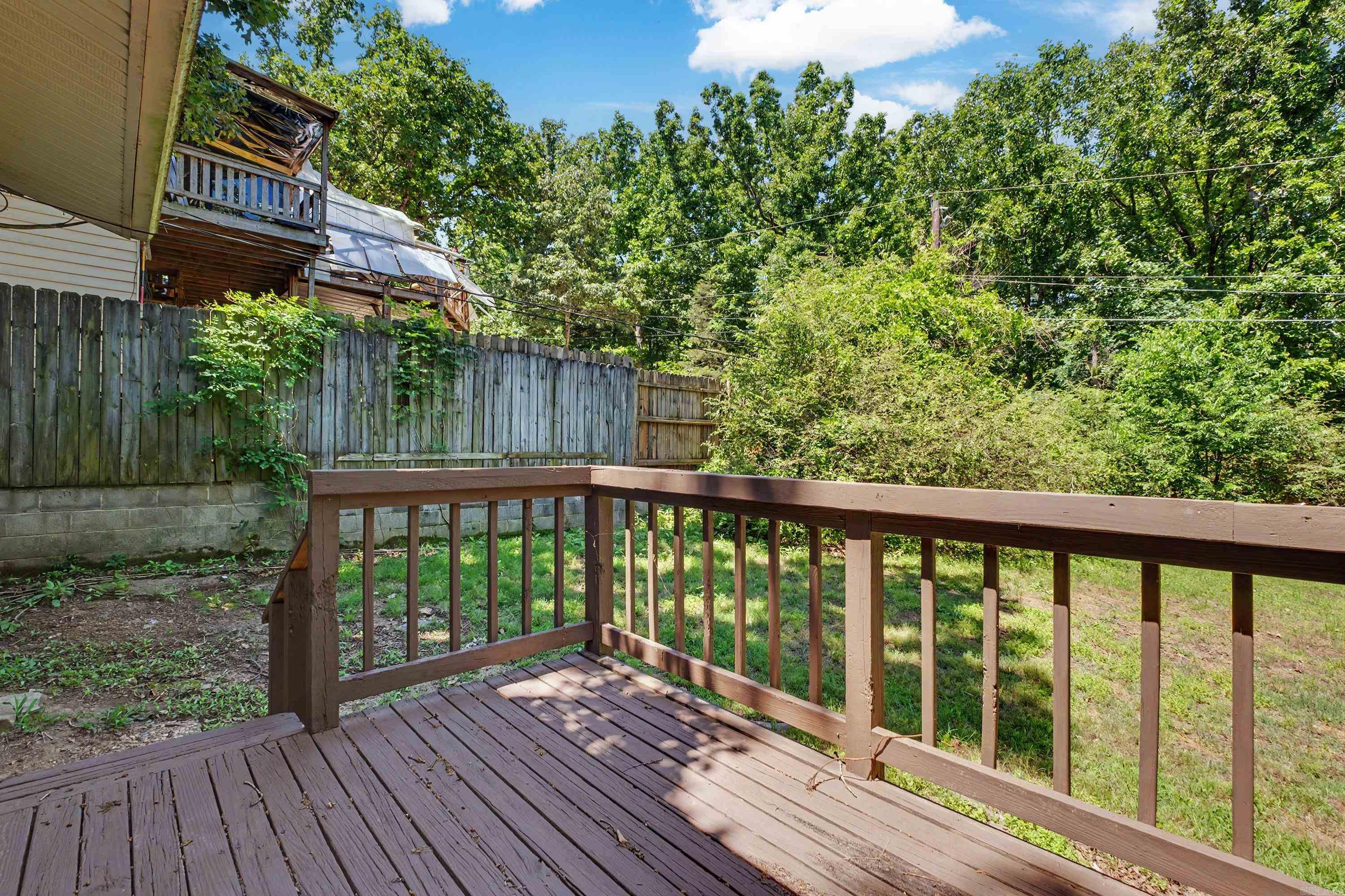 19 Donnelle Dr.  Sherwood, AR