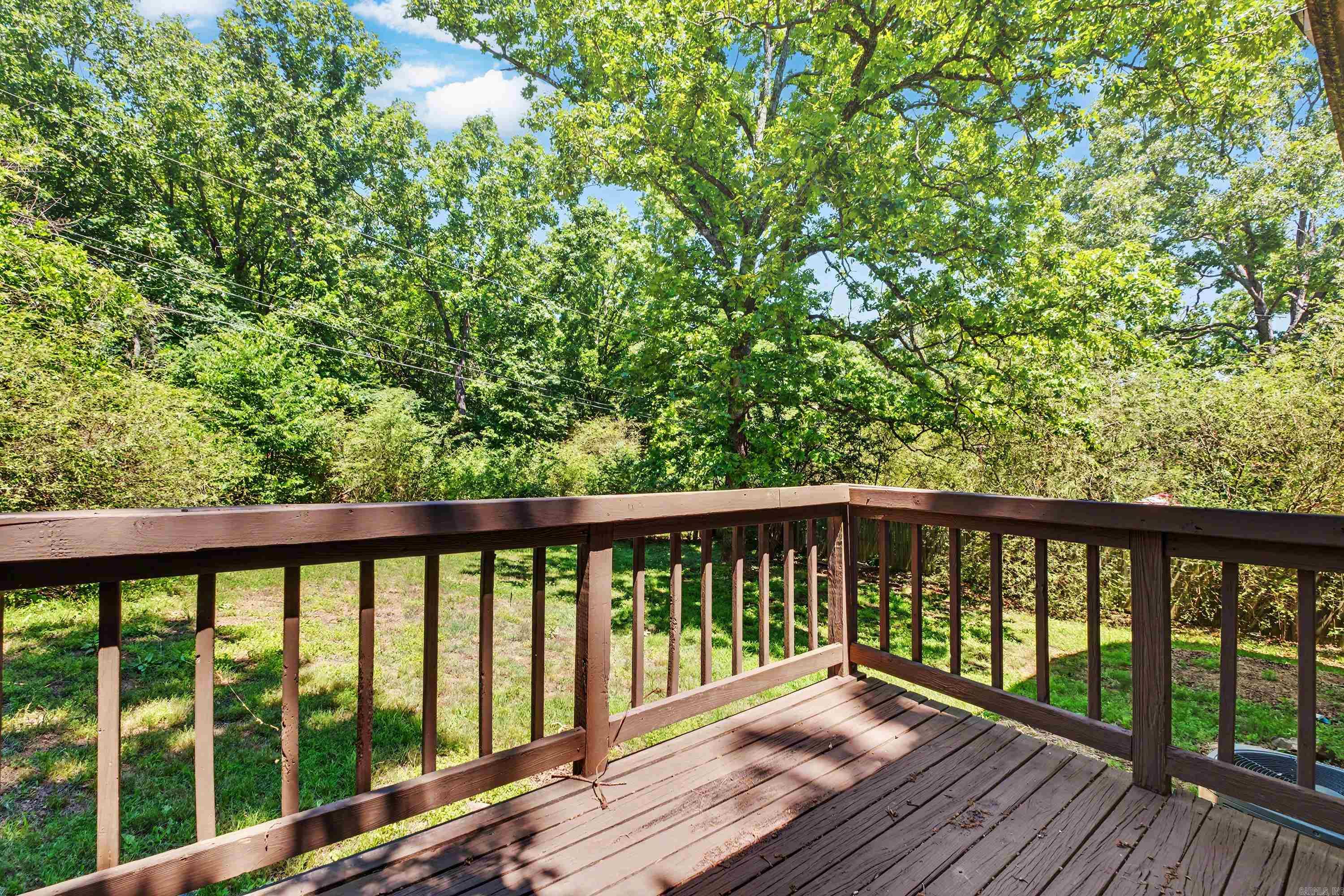 19 Donnelle Dr.  Sherwood, AR