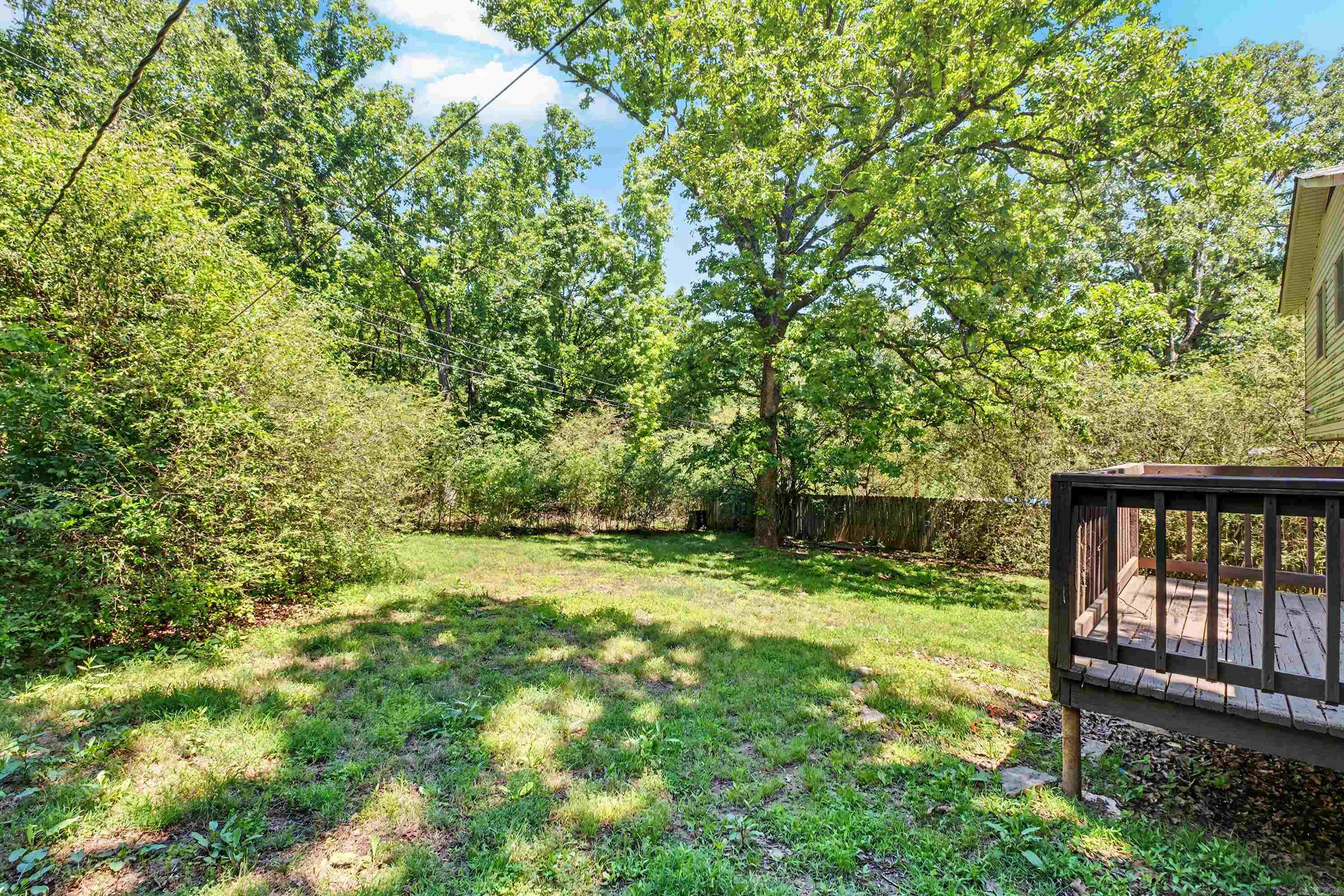 19 Donnelle Dr.  Sherwood, AR