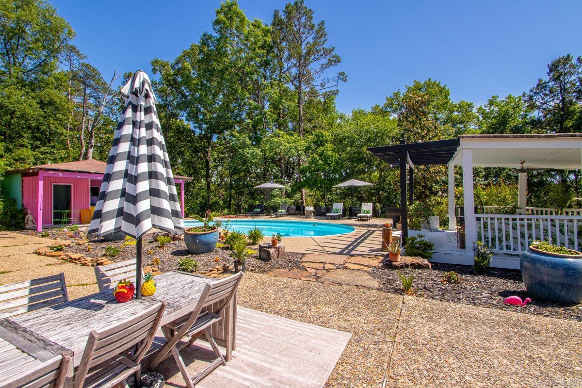 16325 Pride Valley Rd  Little Rock, AR