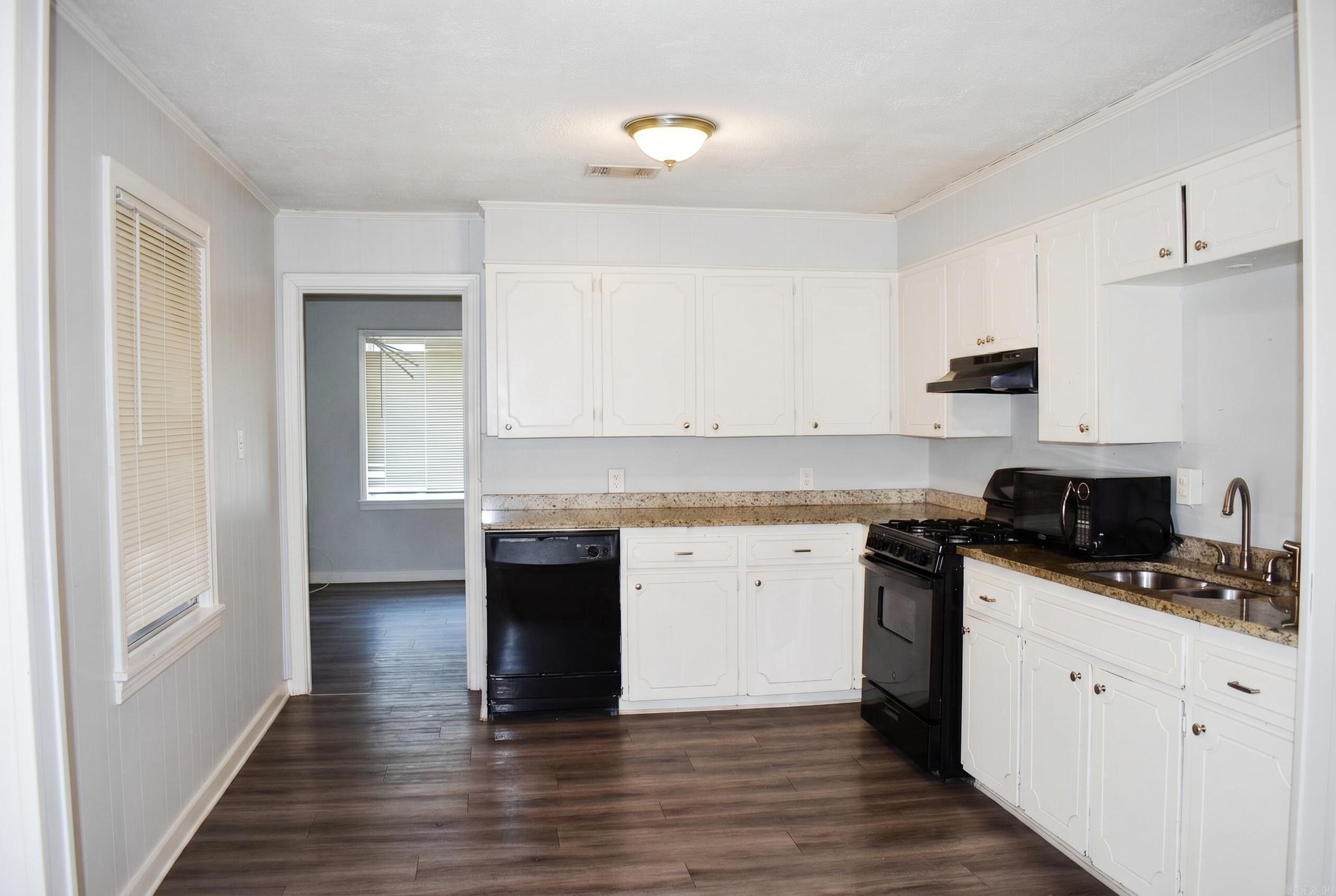 1518 W 35th  North Little Rock, AR