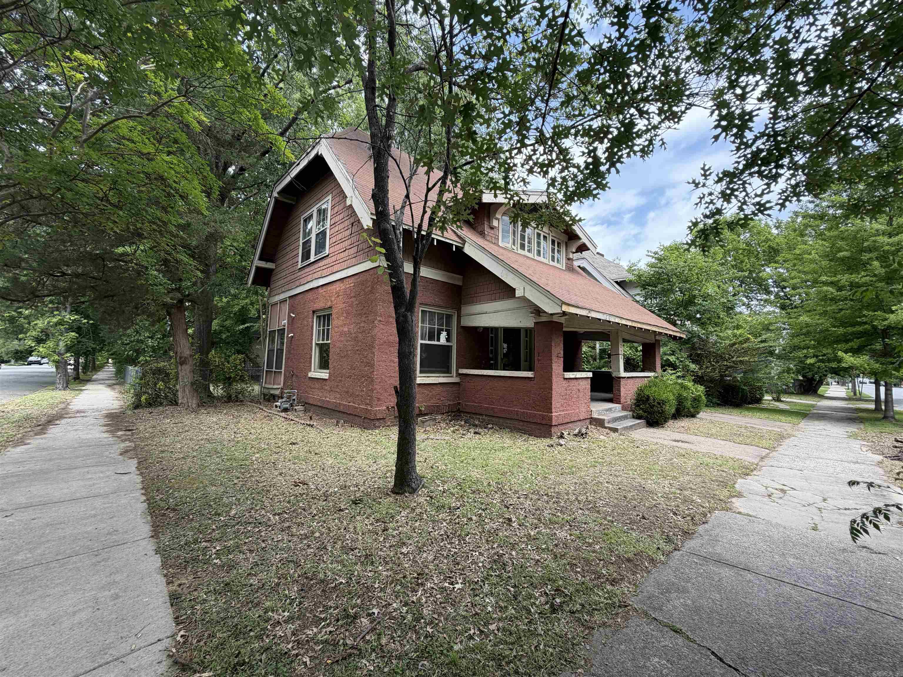 224 W Daisy Bates  Little Rock, AR