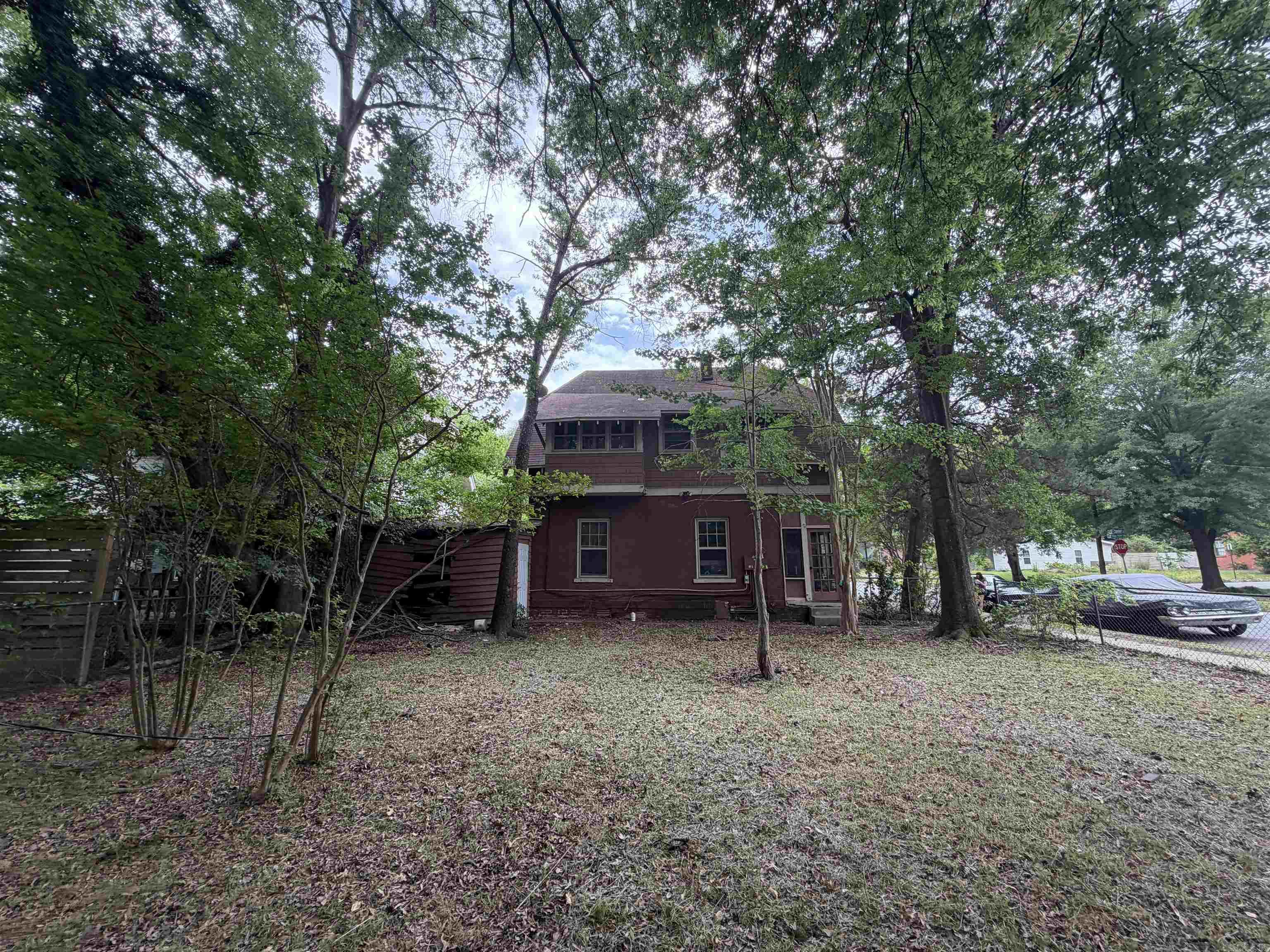 224 W Daisy Bates  Little Rock, AR