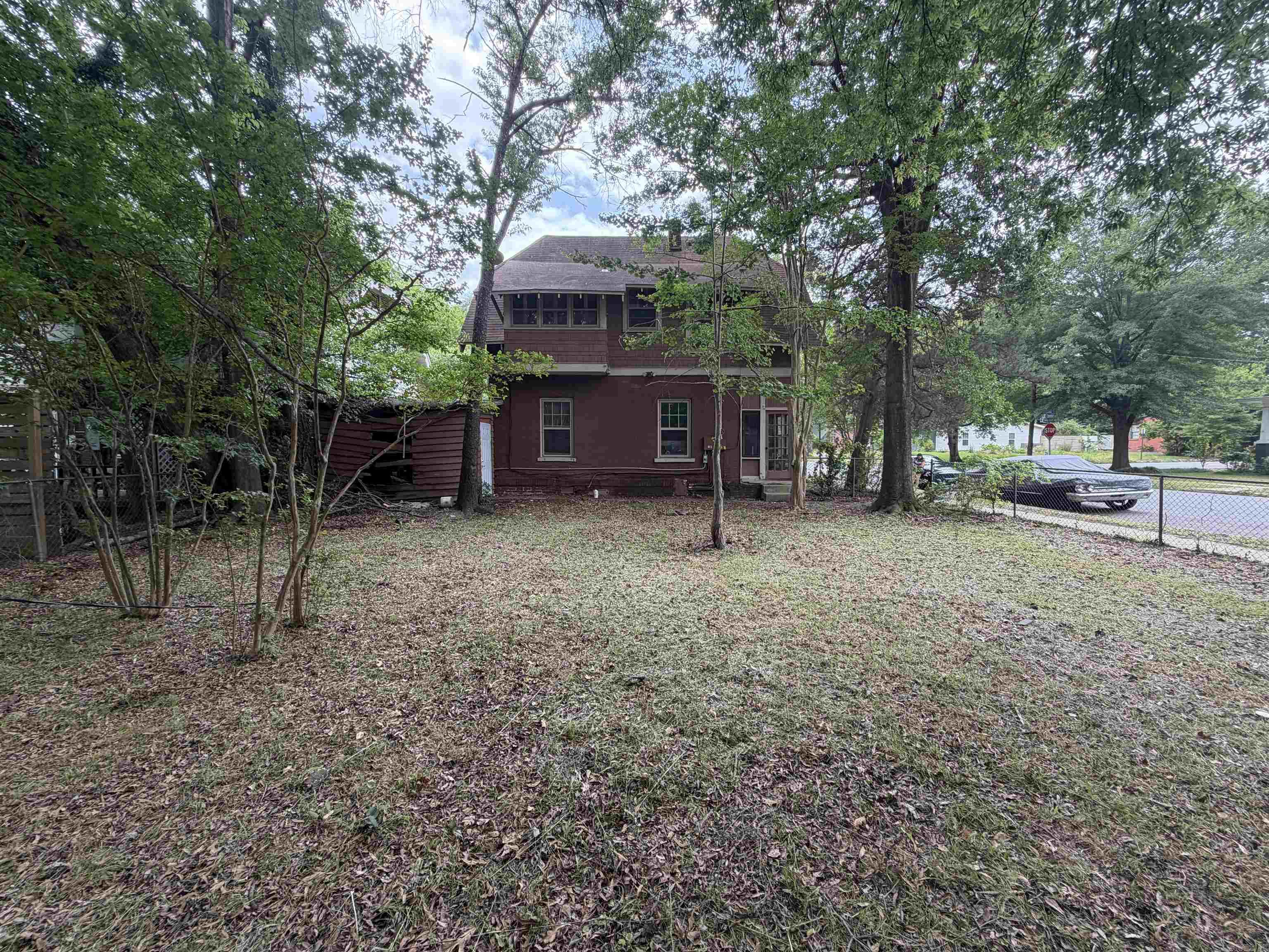 224 W Daisy Bates  Little Rock, AR