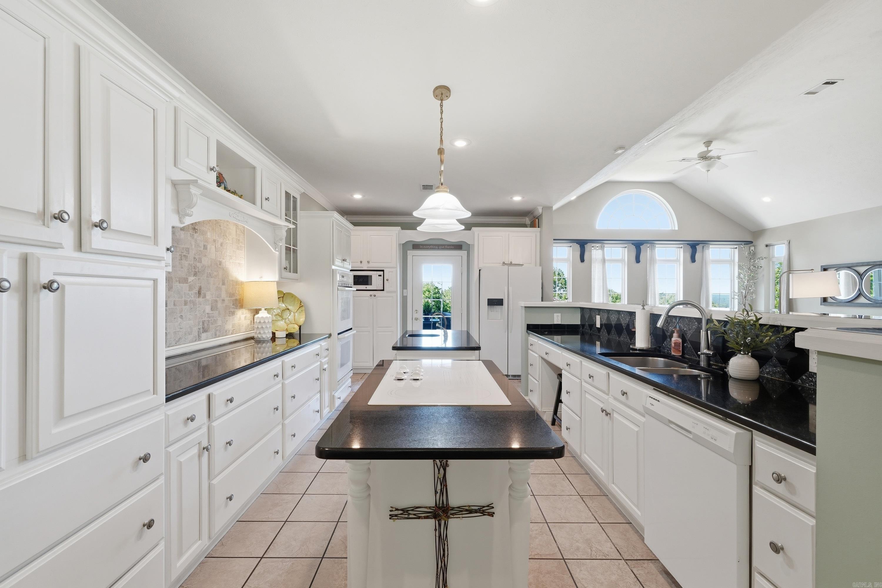 2560 Pinnacle Ridge  Conway, AR