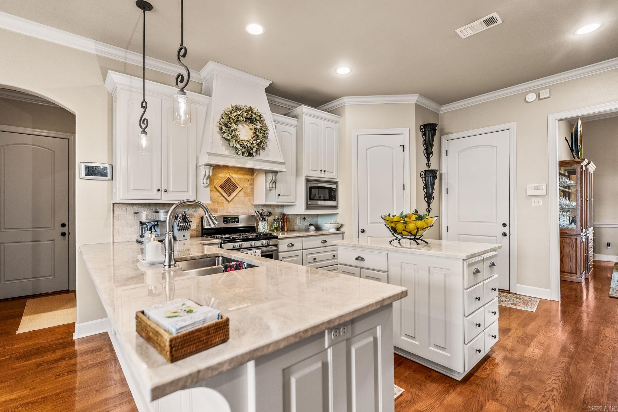 9316 Millers Point  Sherwood, AR