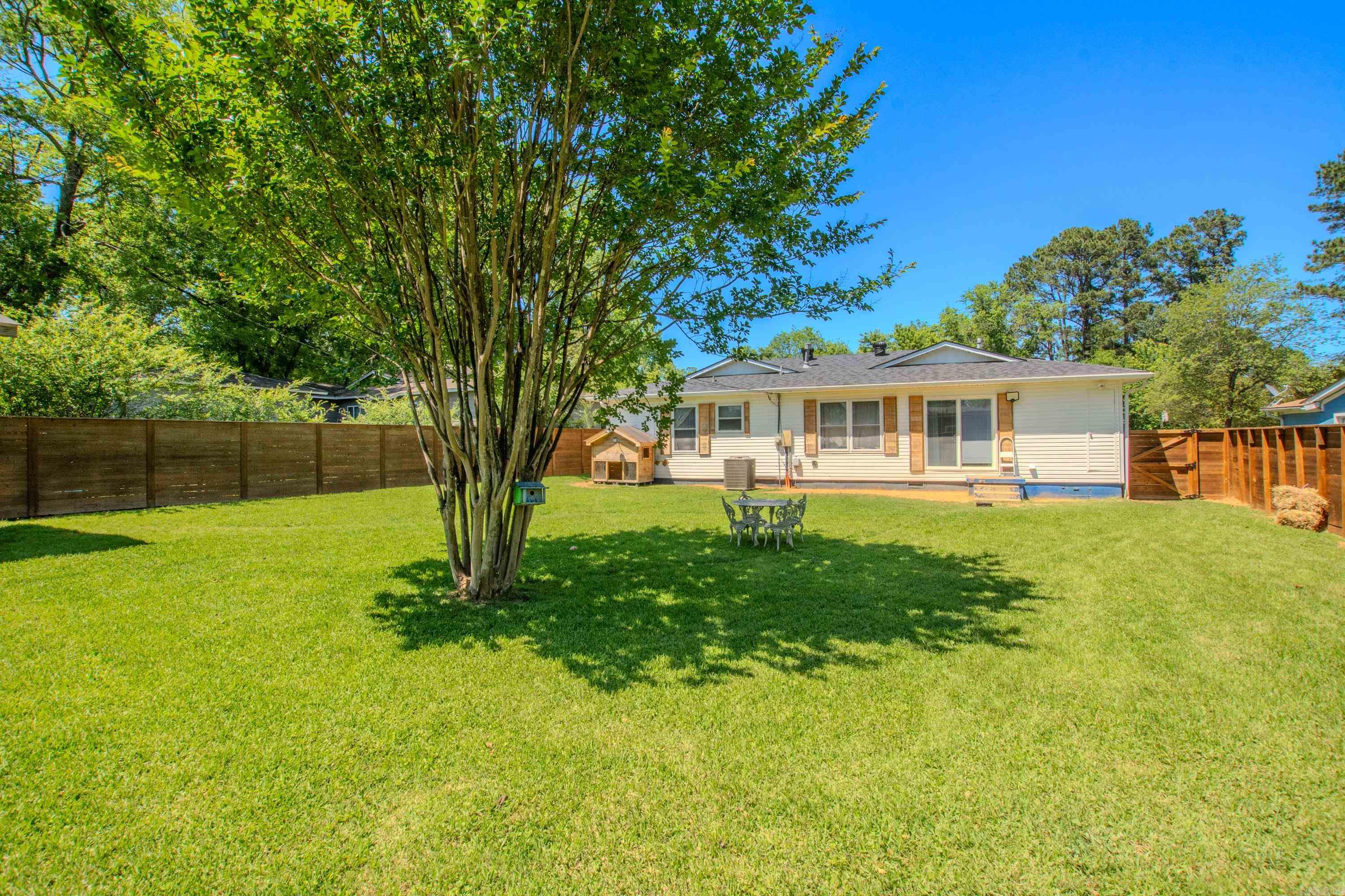 1605 Keaton St.  Jacksonville, AR