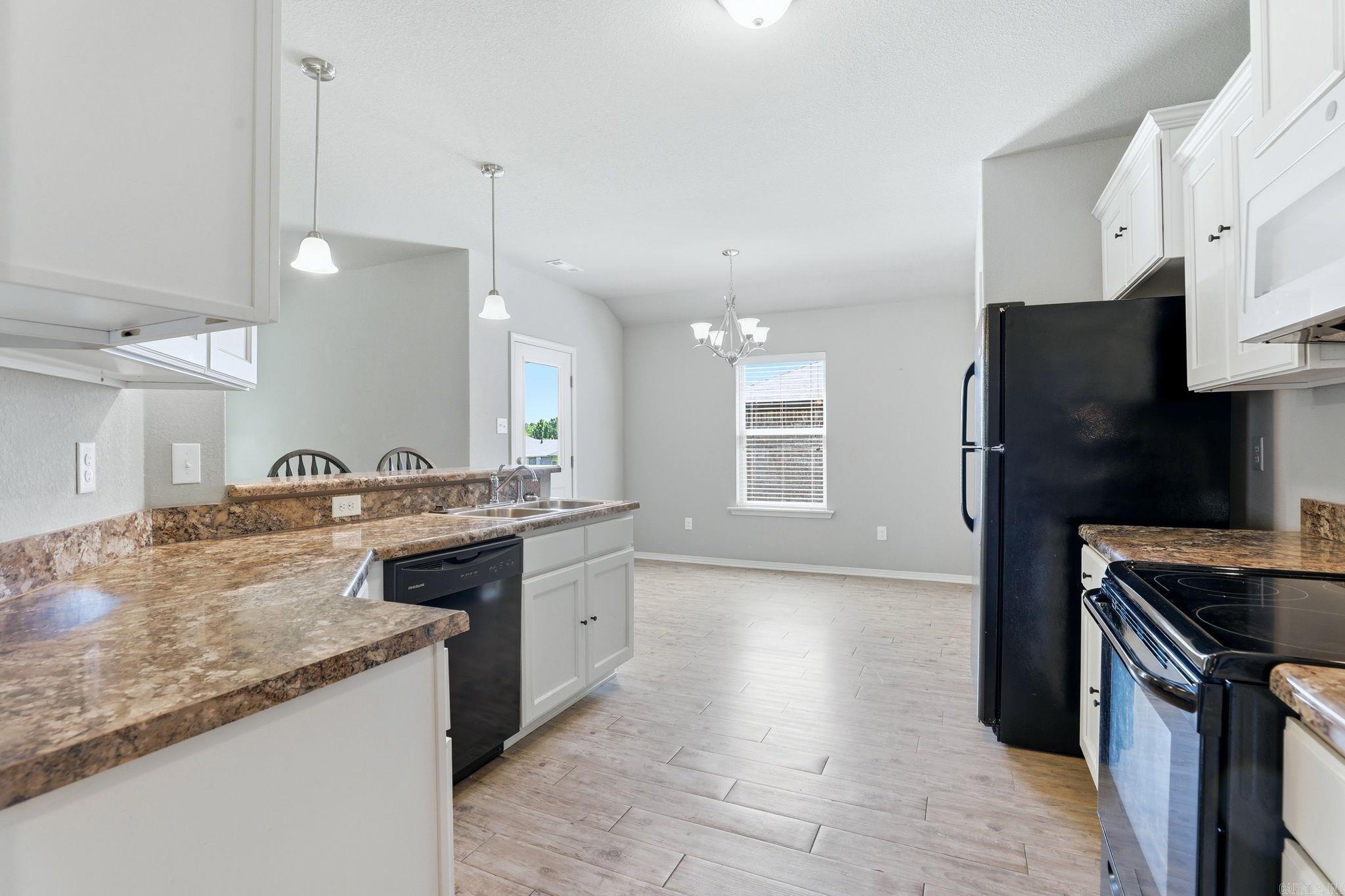 1129 Meadows Edge  Alexander, AR