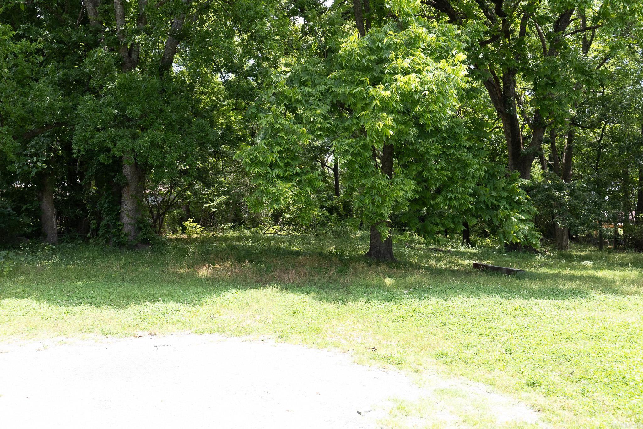 320 S border  Benton, AR
