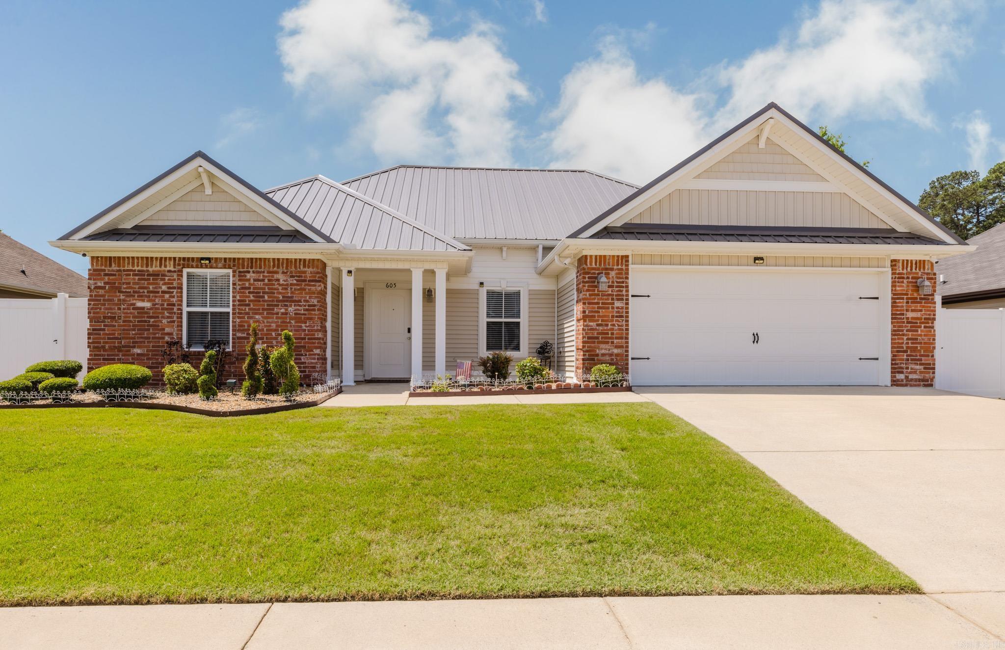 605 Surrey  Benton, AR