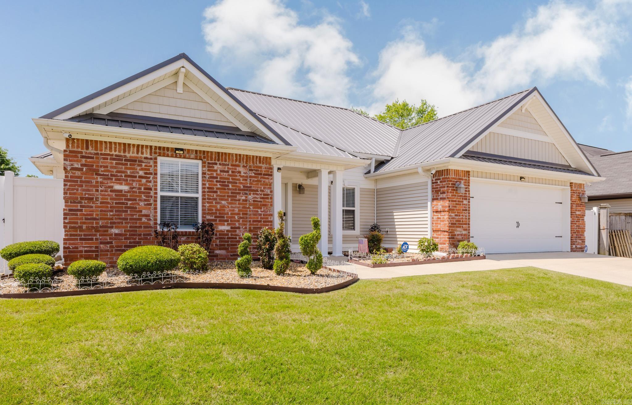 605 Surrey  Benton, AR