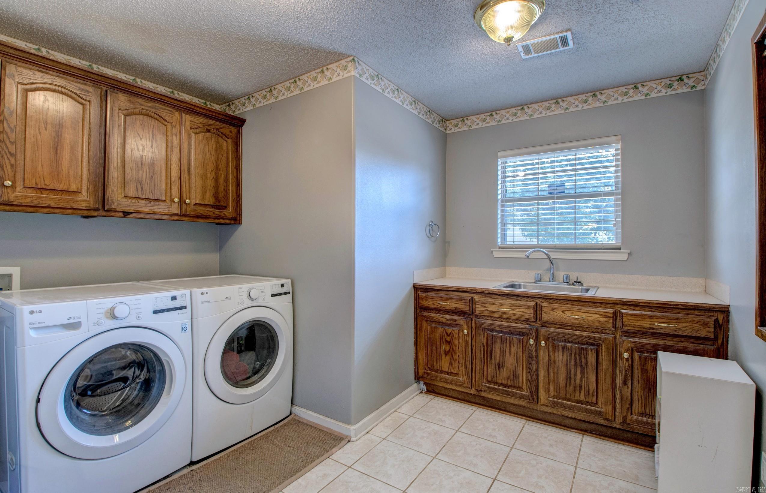 1705 N Lincoln  Cabot, AR