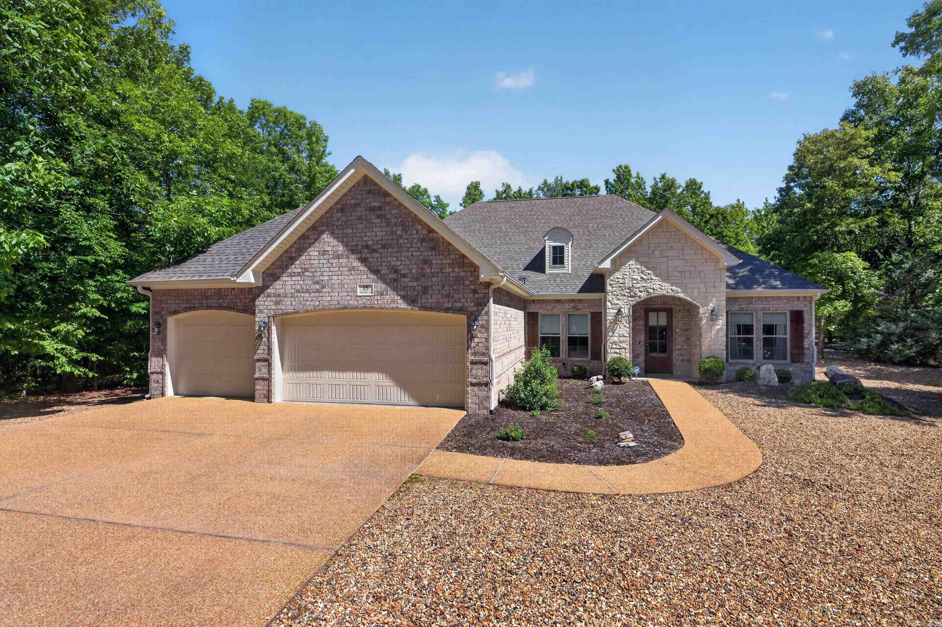 15 Tranquilo Lane  Hot Springs Village, AR
