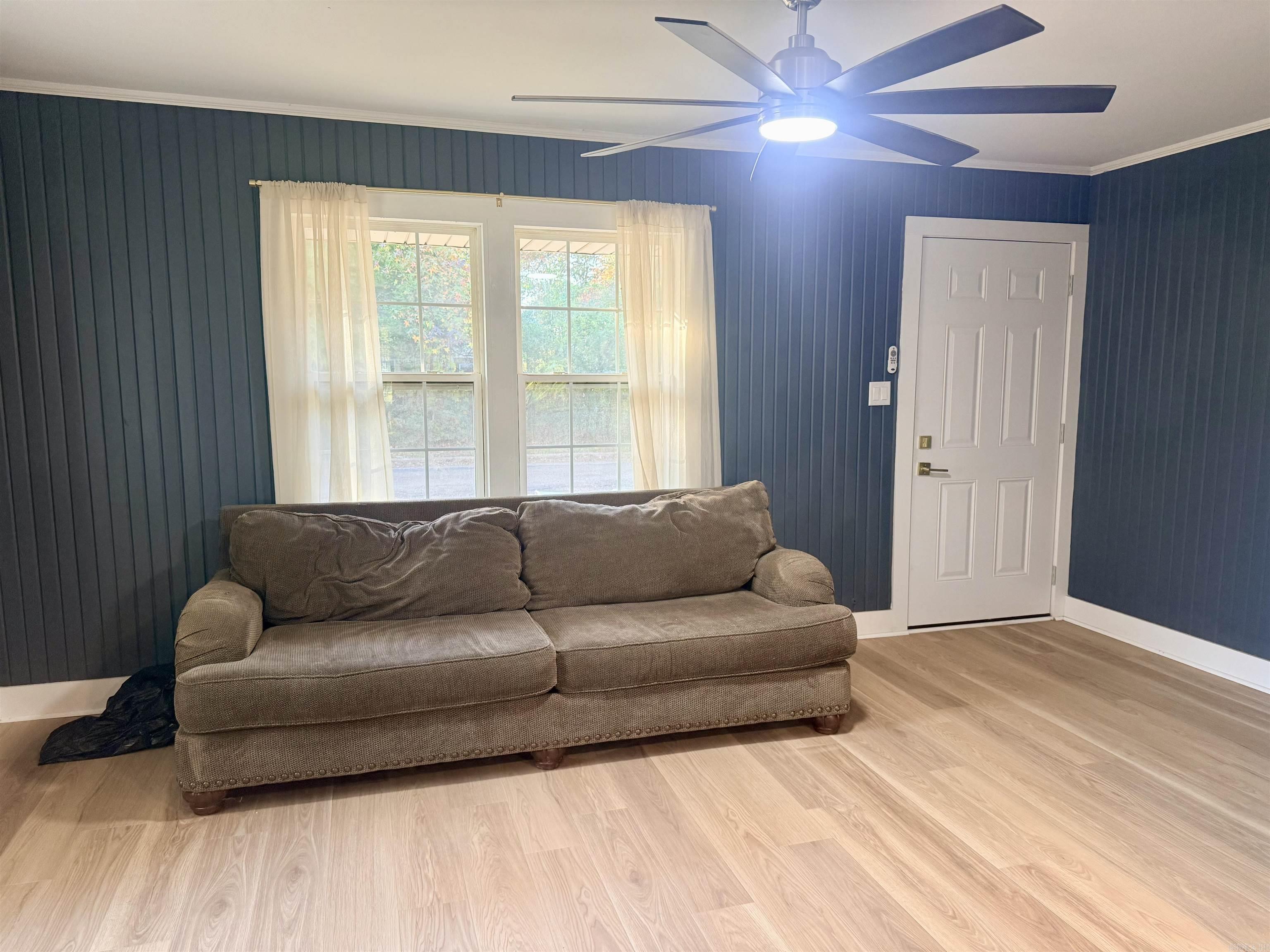 705 N 9Th St  Gurdon, AR