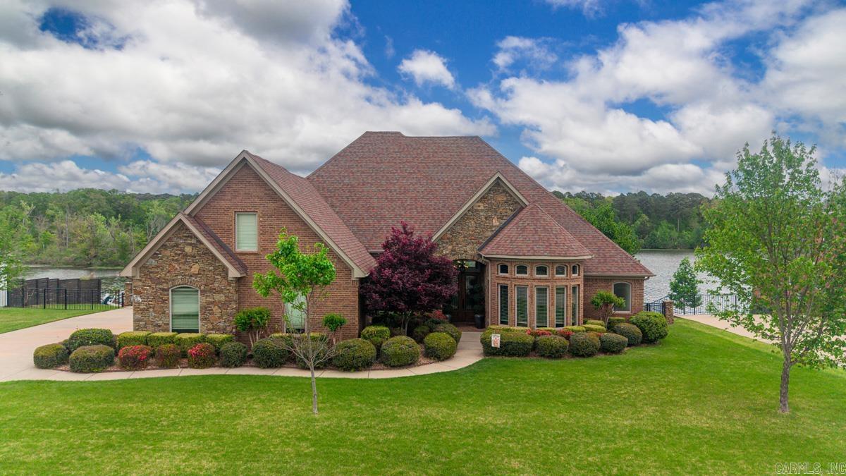 7016 WESTSHORE  Benton, AR
