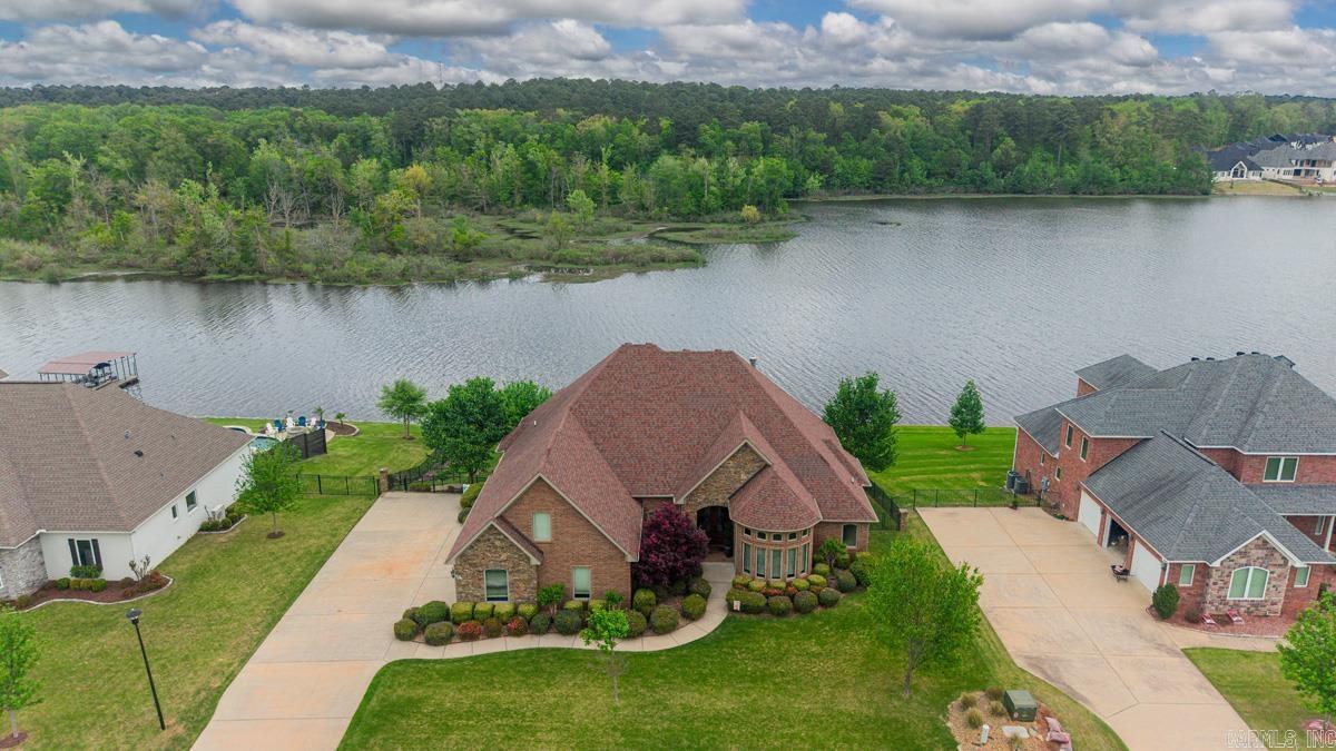 7016 WESTSHORE  Benton, AR