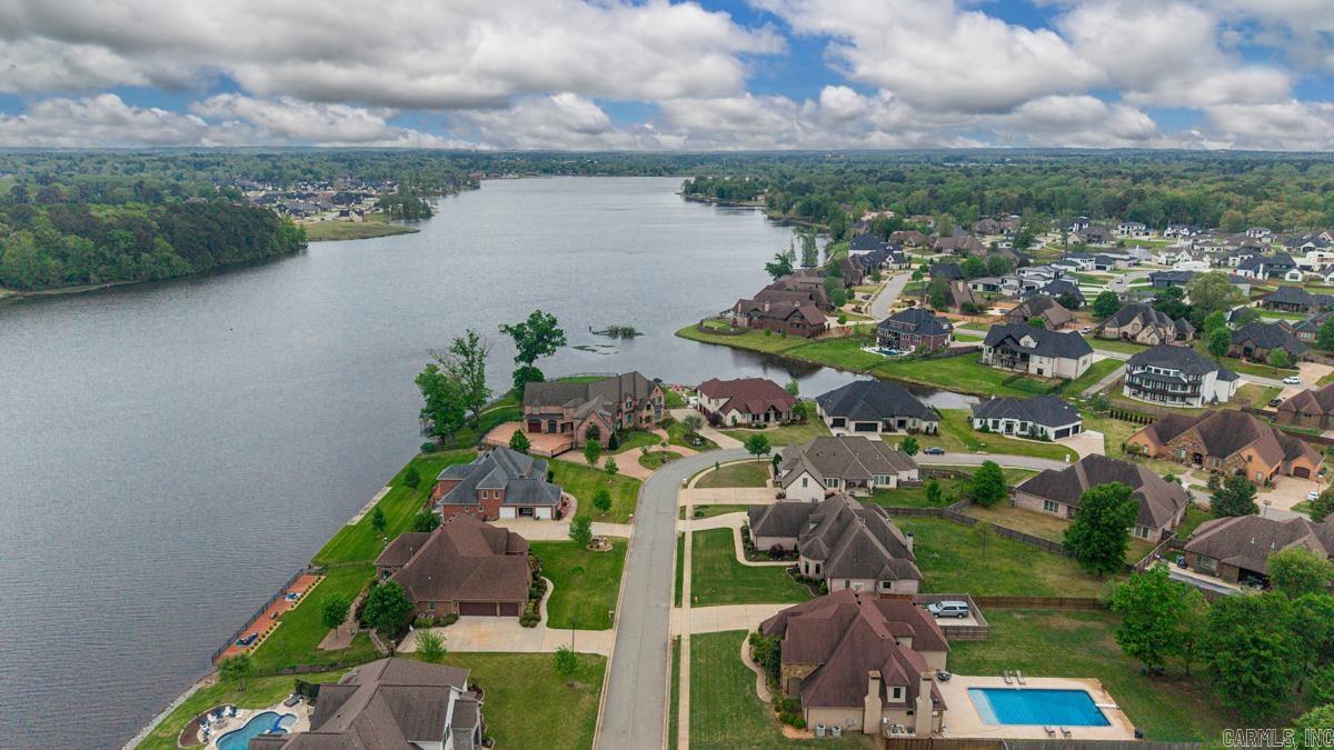 7016 WESTSHORE  Benton, AR