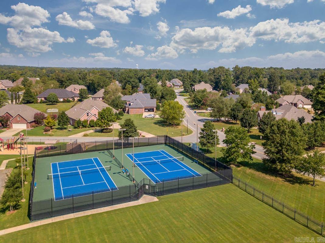 7016 WESTSHORE  Benton, AR