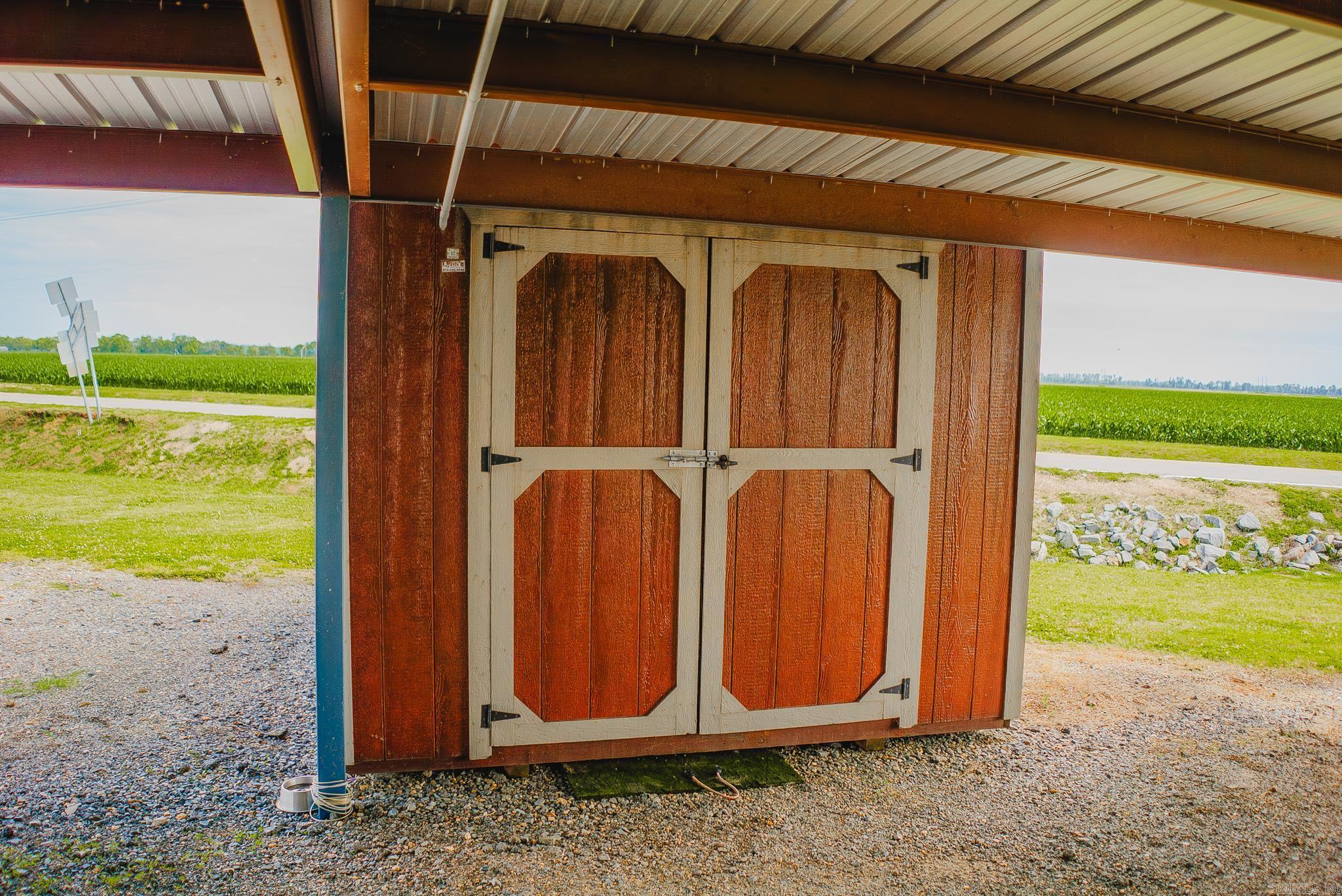 540 US-165  Dermott, AR