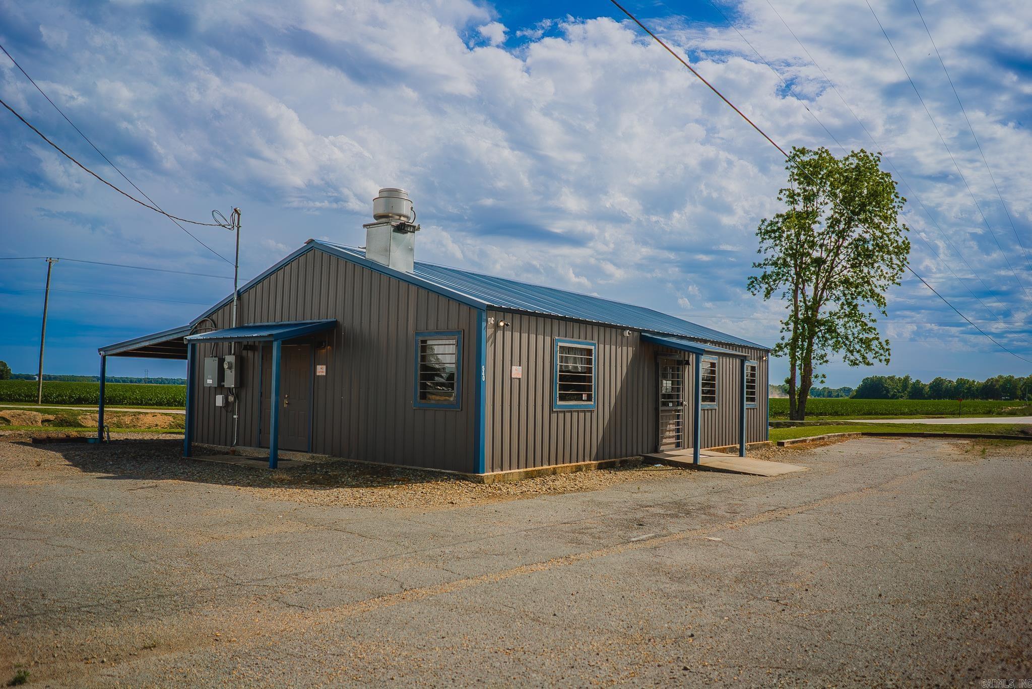 540 US-165  Dermott, AR