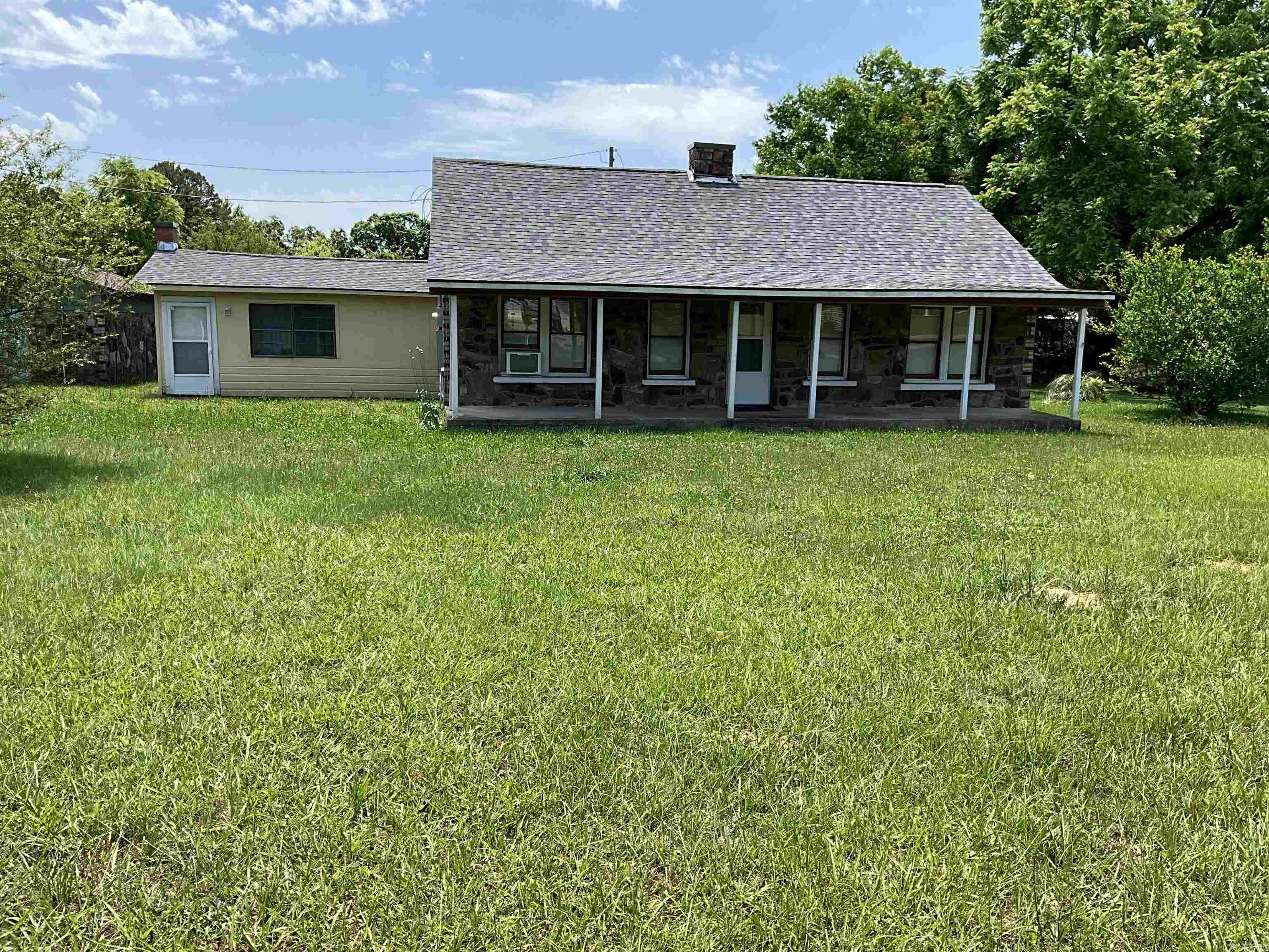 2210 Missouri Ave  Mena, AR