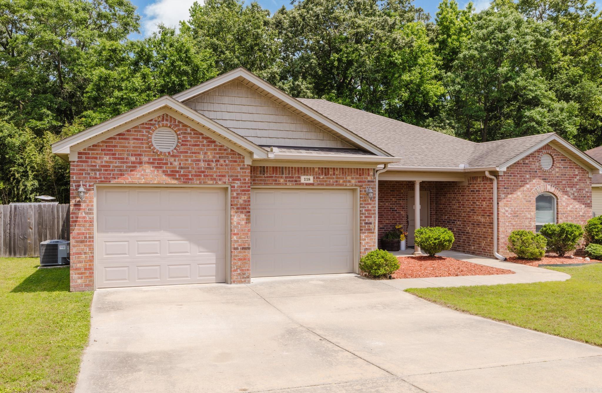 118 Madrid  Benton, AR