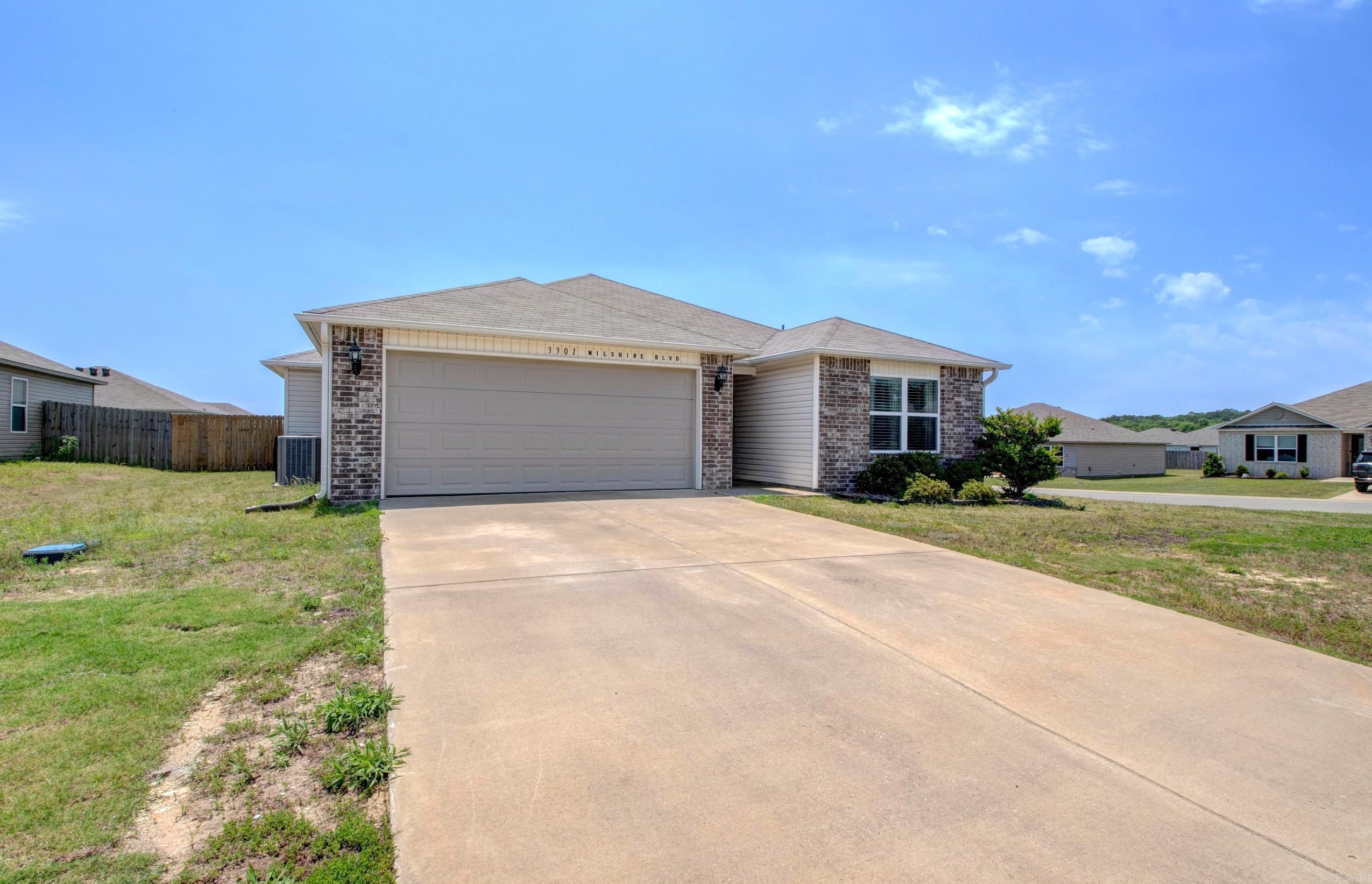 3301 Wilshire  Benton, AR