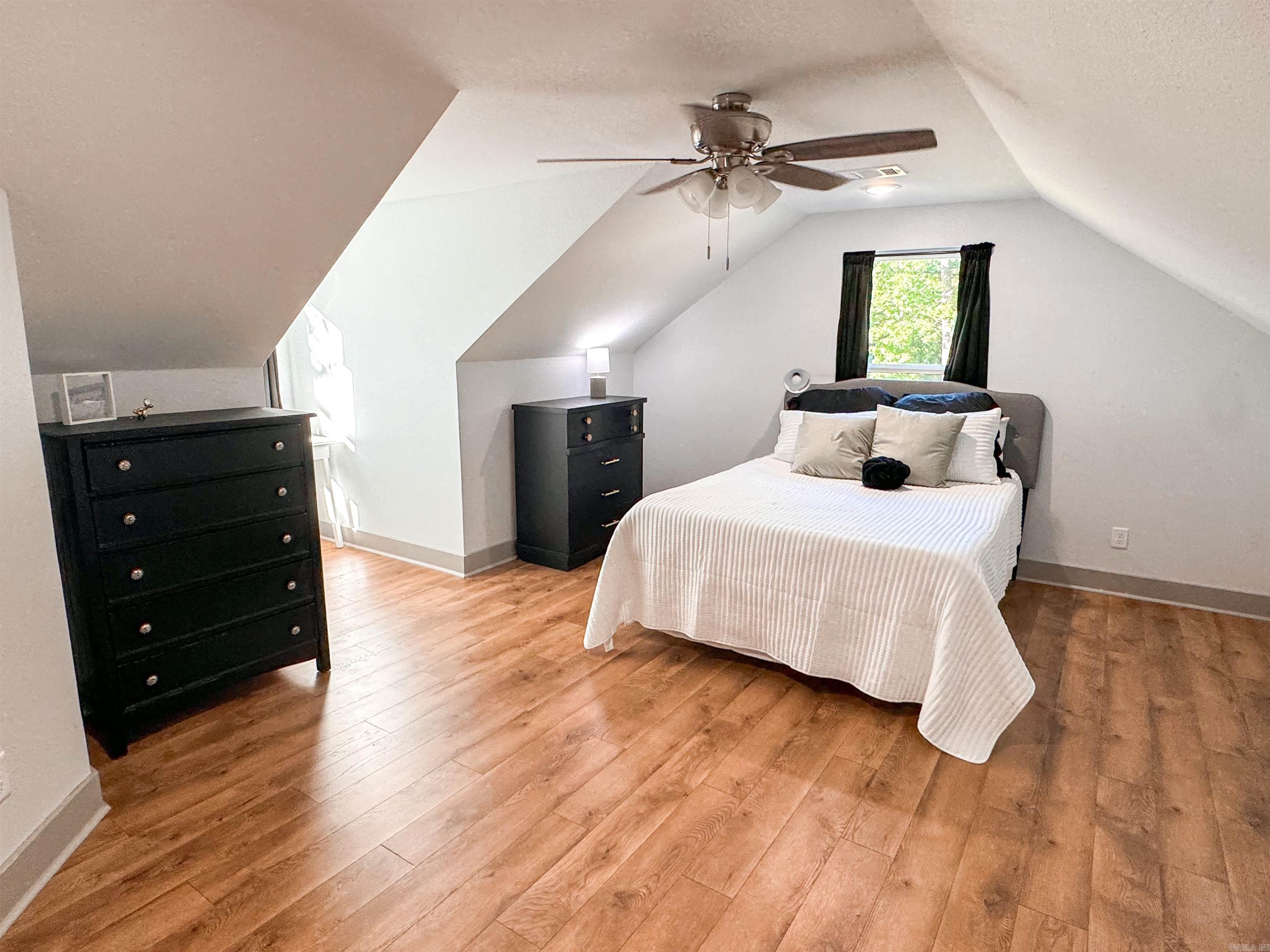 3192 W Country Club Road Searcy, AR 72143