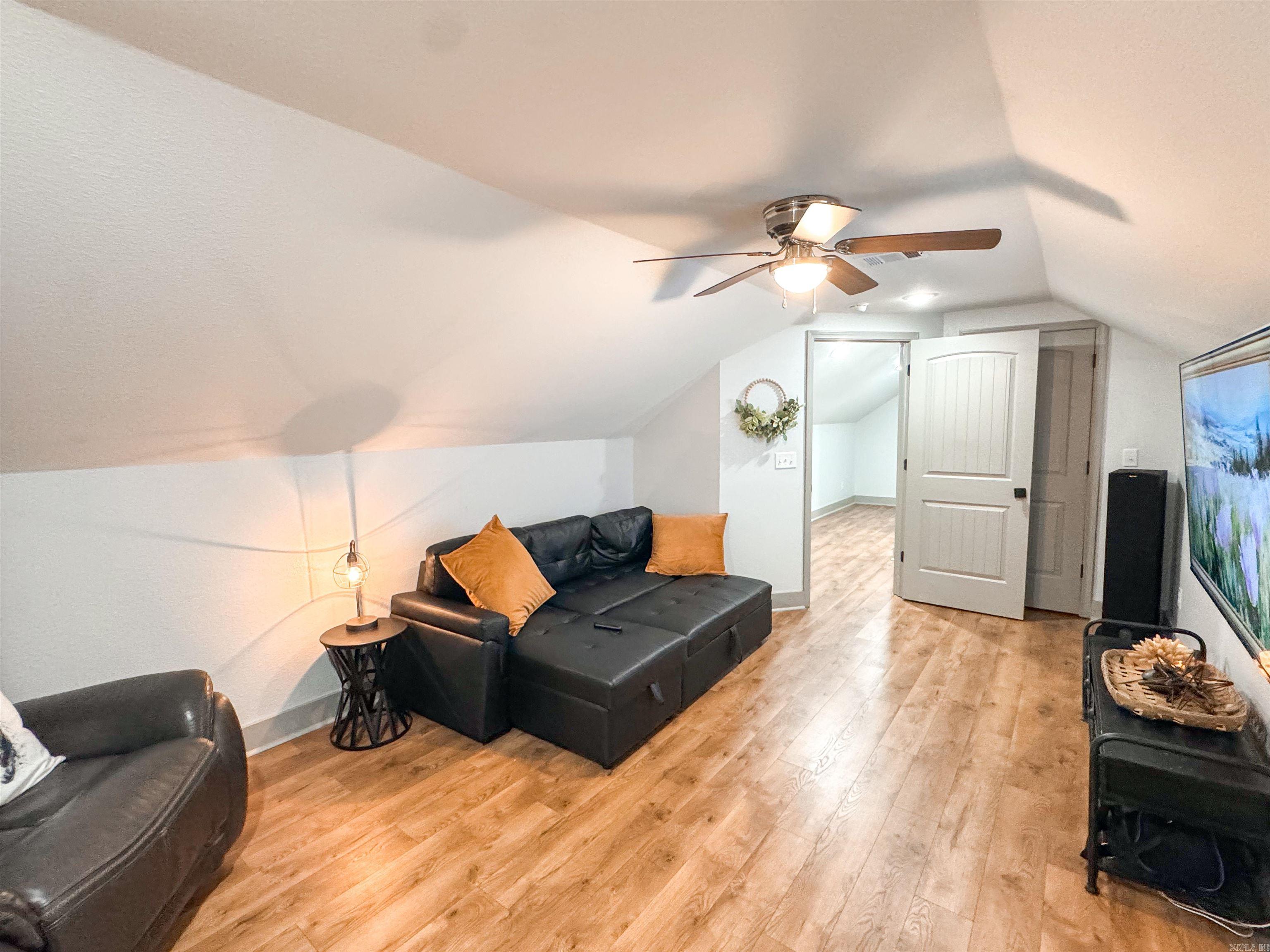 3192 W Country Club Road  Searcy, AR