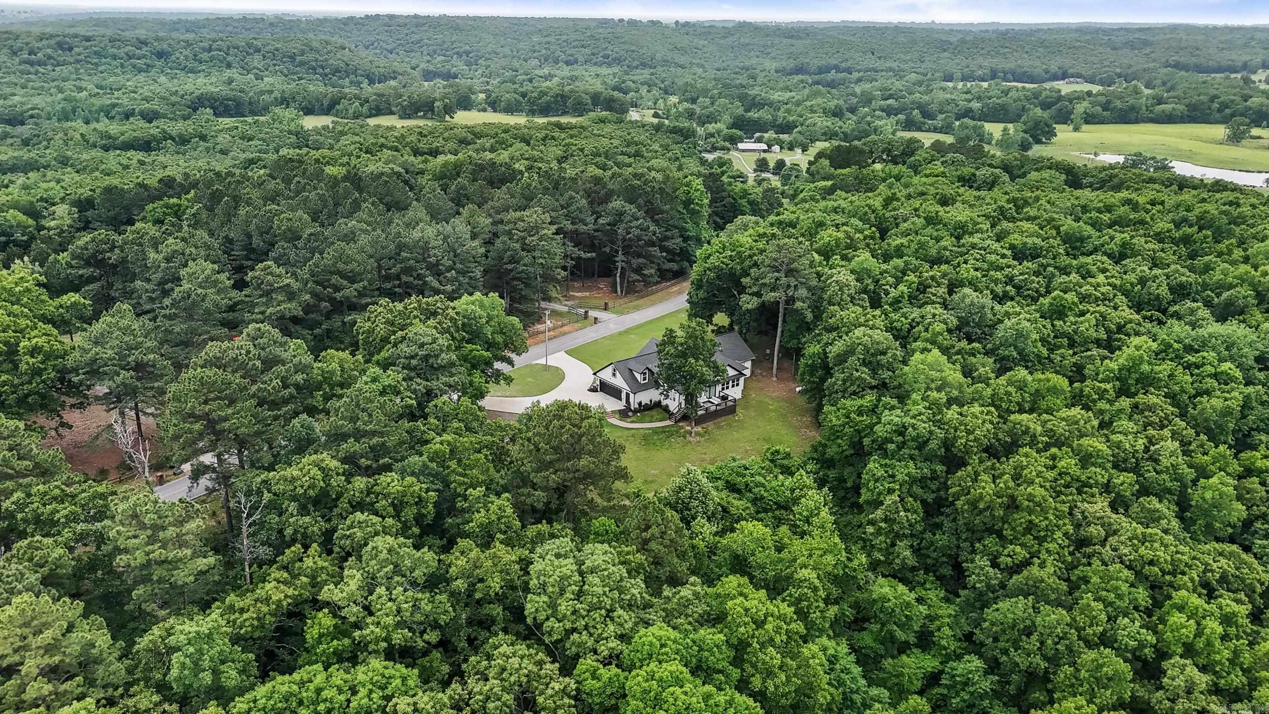 3192 W Country Club Road Searcy, AR 72143