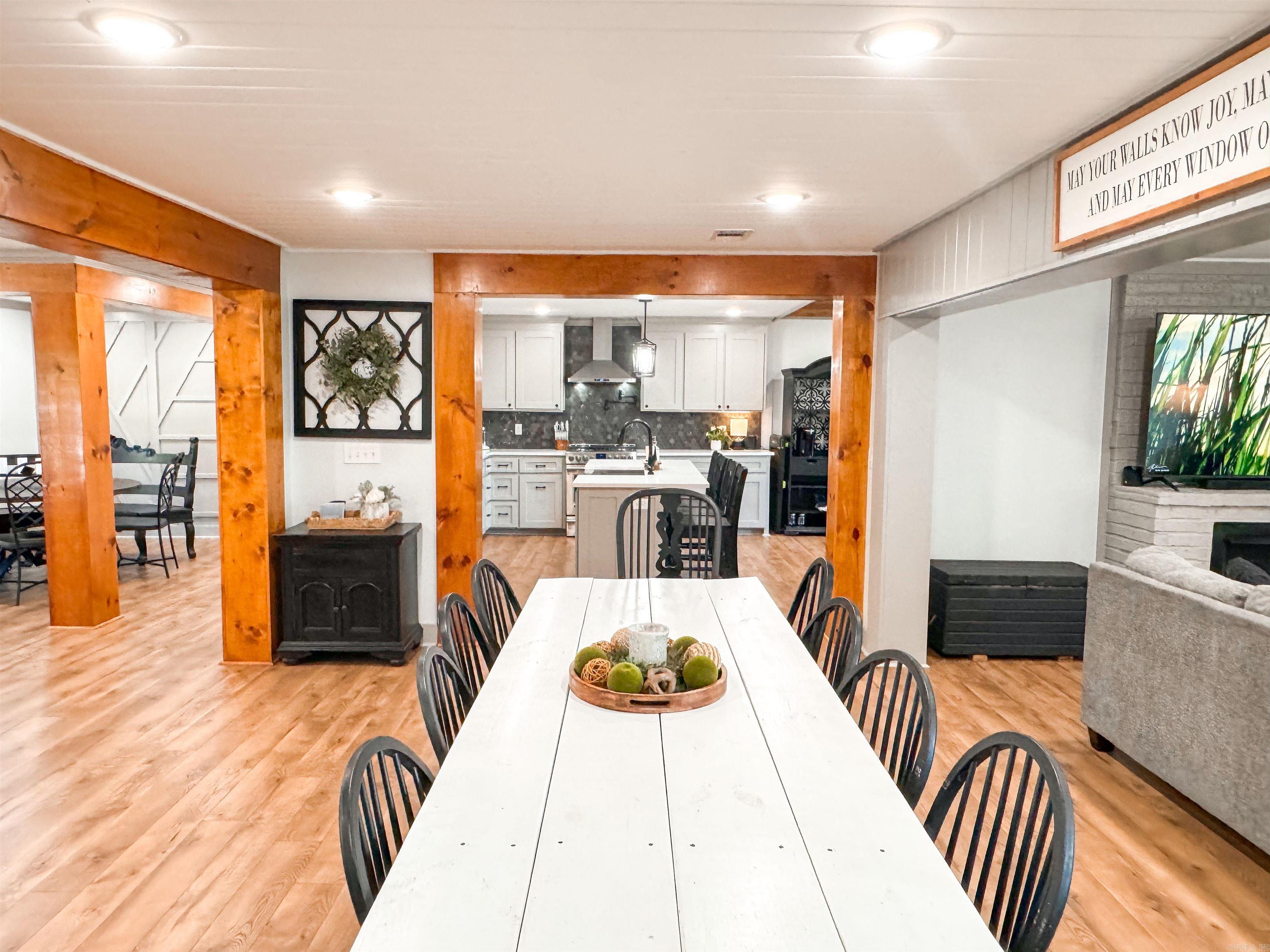 3192 W Country Club Road  Searcy, AR