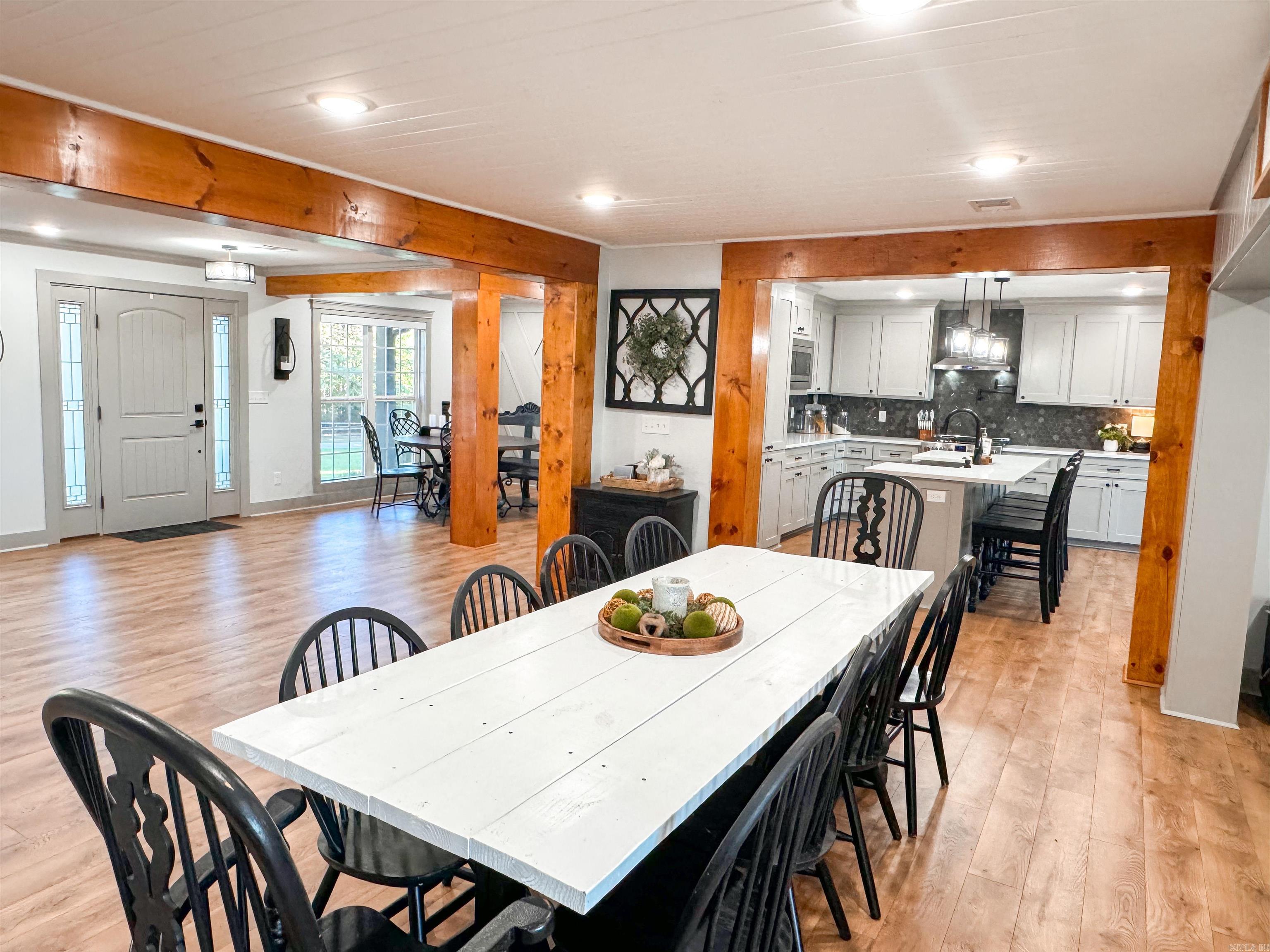 3192 W Country Club Road Searcy, AR 72143