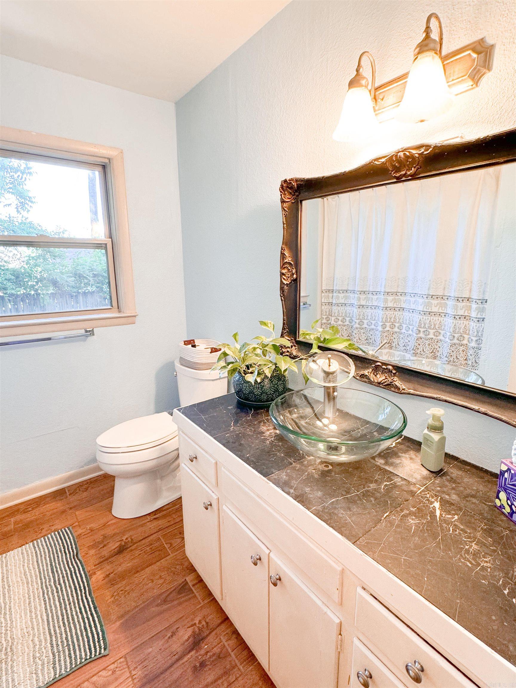 106 E Lincoln  Searcy, AR