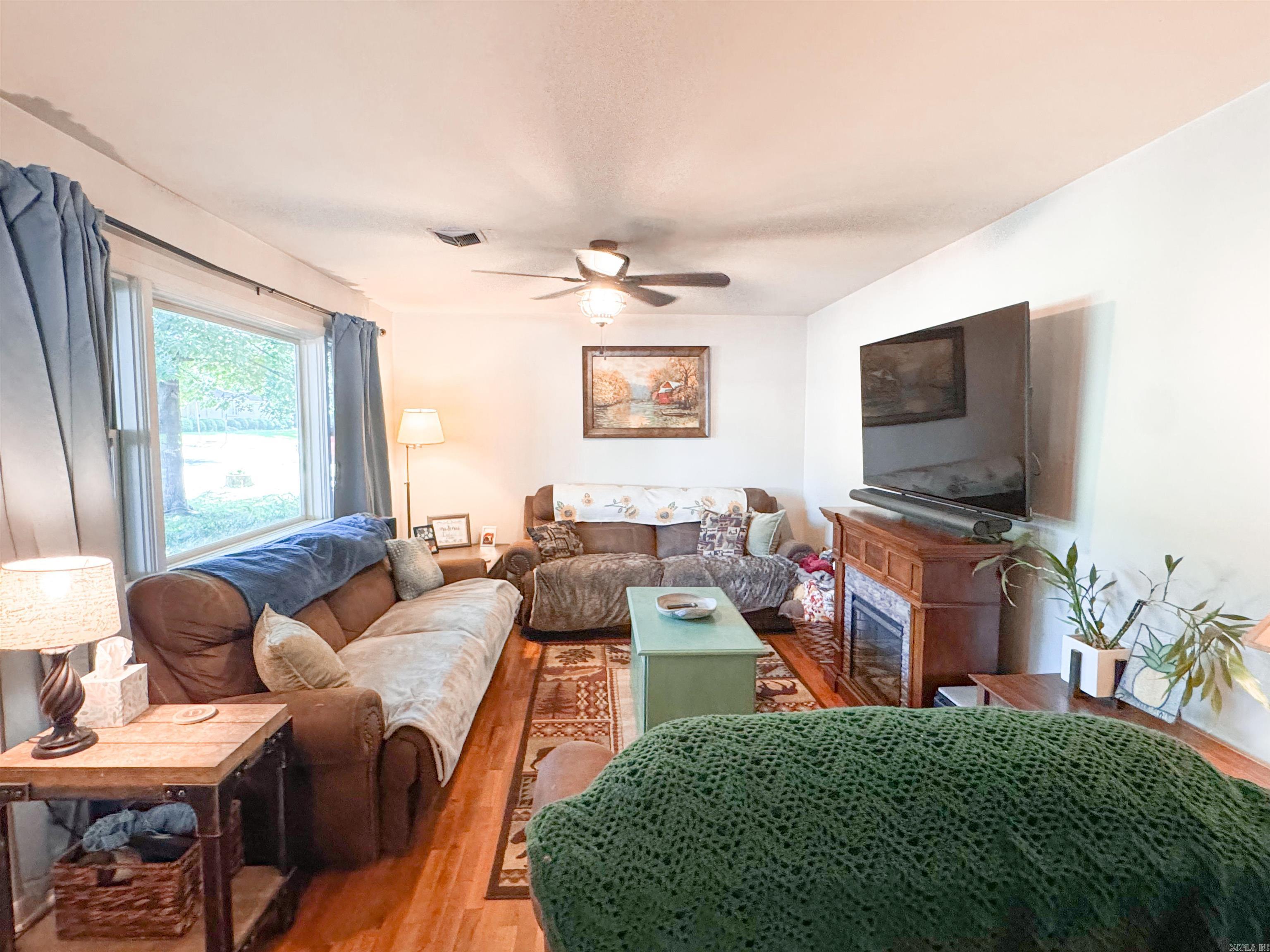 106 E Lincoln  Searcy, AR